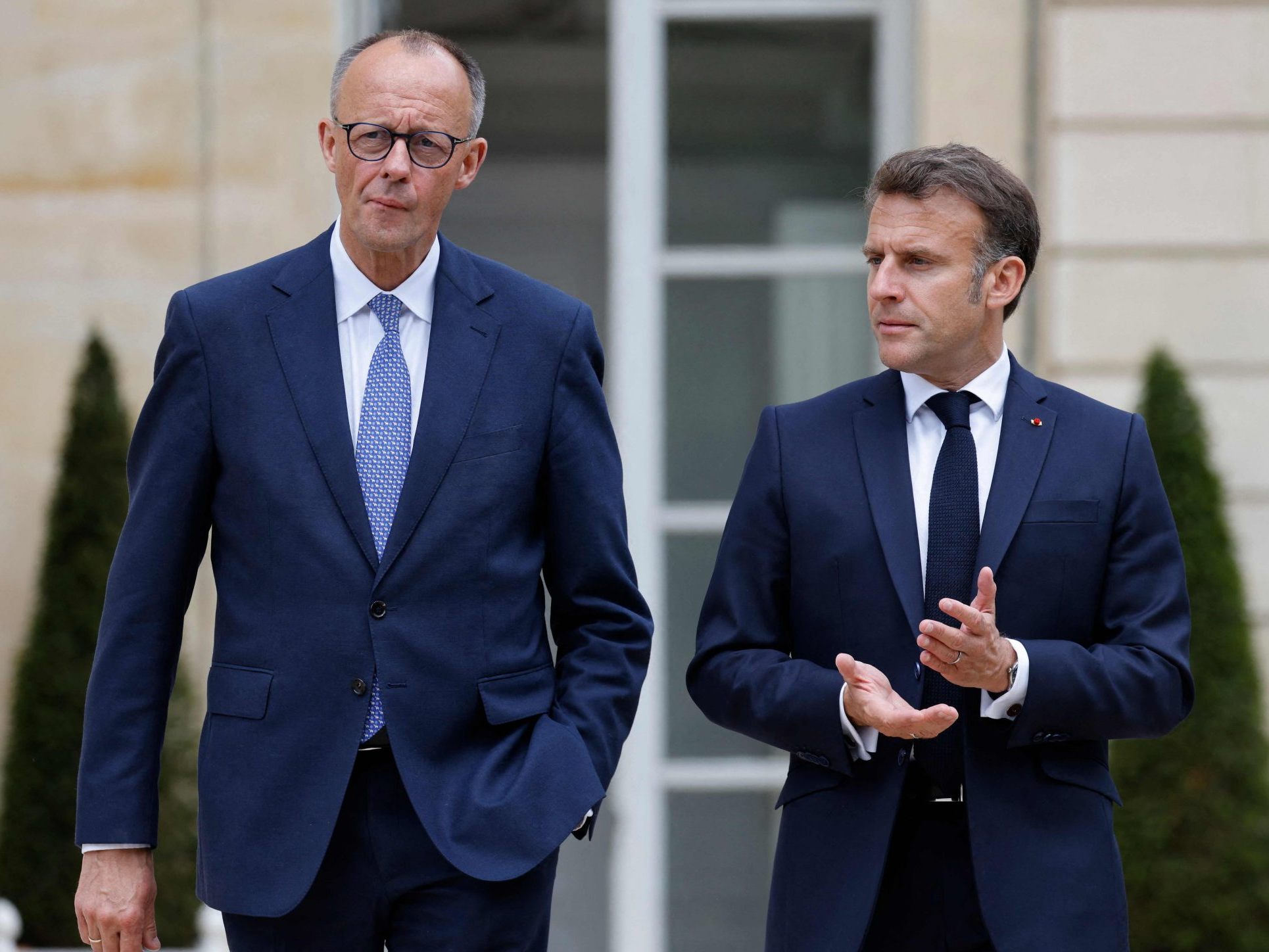 Friedrich Merz gemeinsam mit Emmanuel Macron