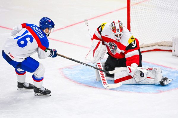 IHOCKEY-WC-2025-MEN-AUT-SVK