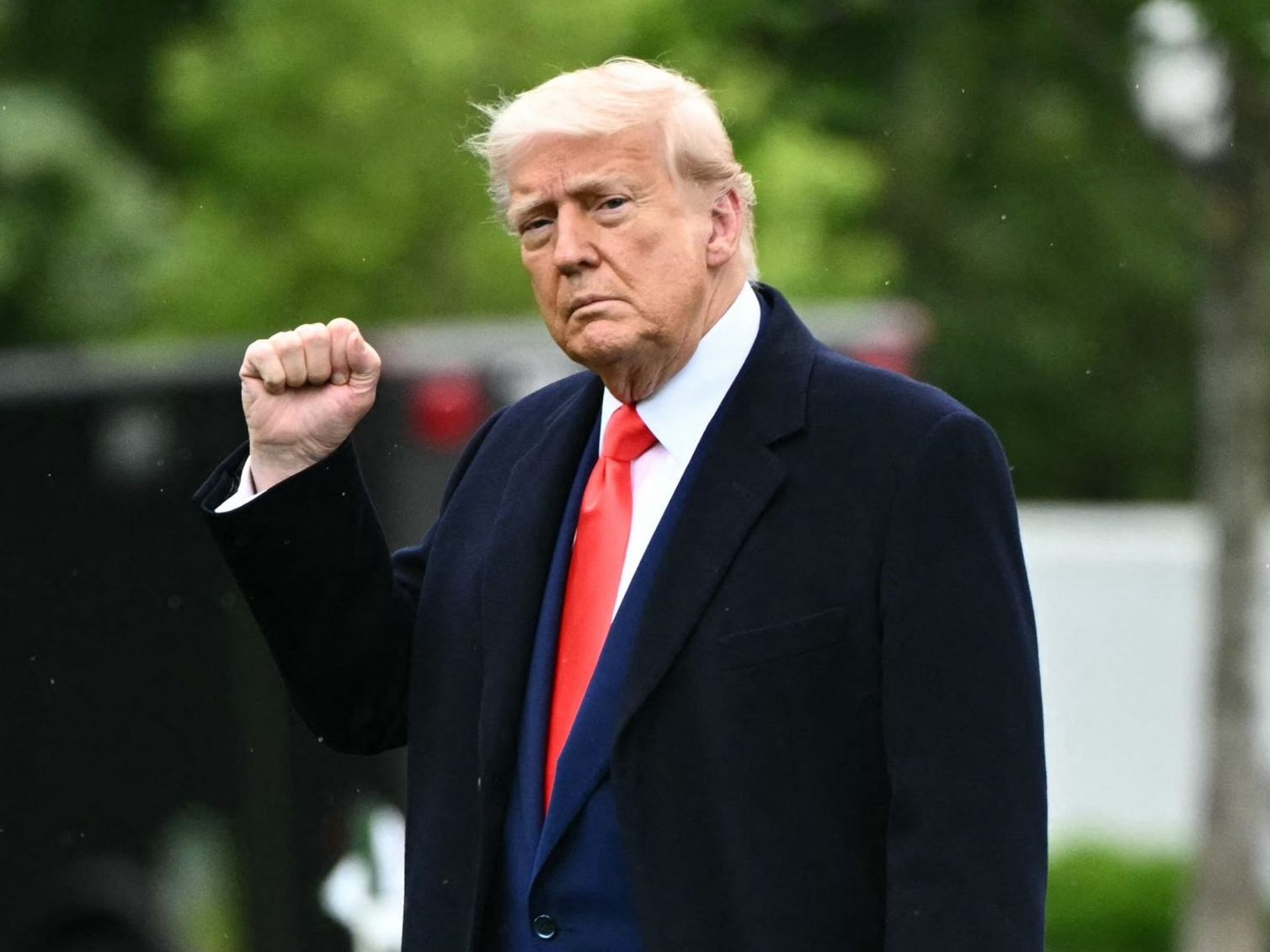 Supreme Court erlaubt Trump Entzug von 500.000 Aufenthaltstiteln Supreme Court erlaubt Trump Entzug von 500.000 Aufenthaltstiteln