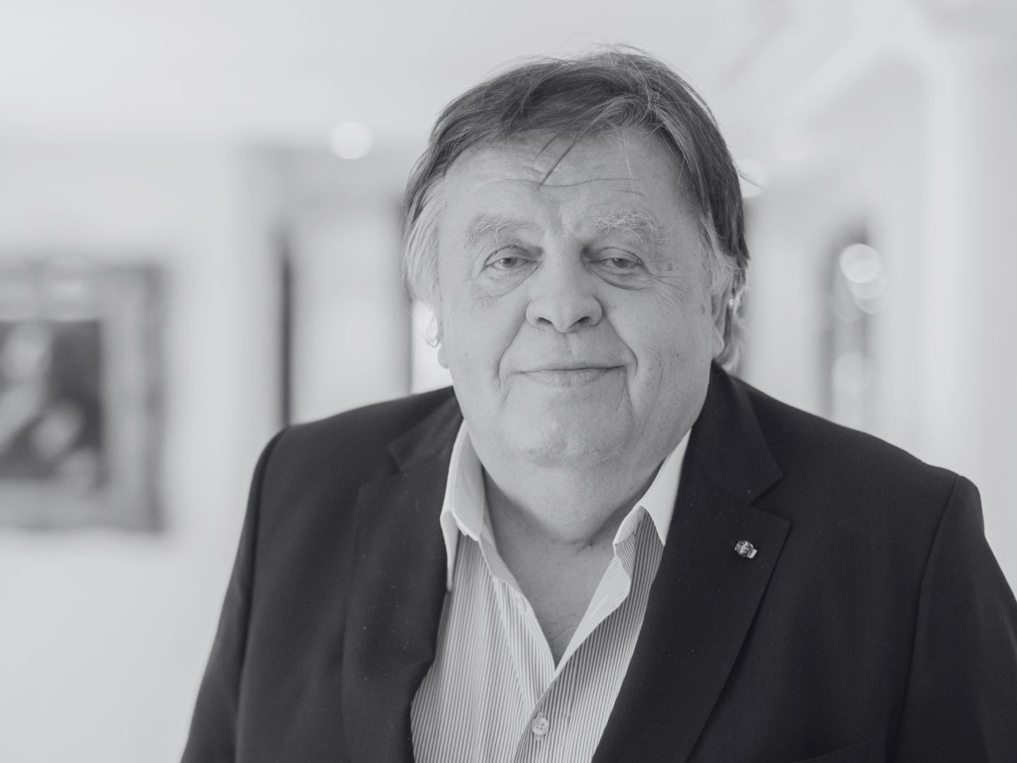 Helmut Thoma, Ex-Geschäftsführer von RTL, ist tot. Der Medienmanager prägte das Privatfernsehen und starb an seinem 86. Geburtstag in Wien.