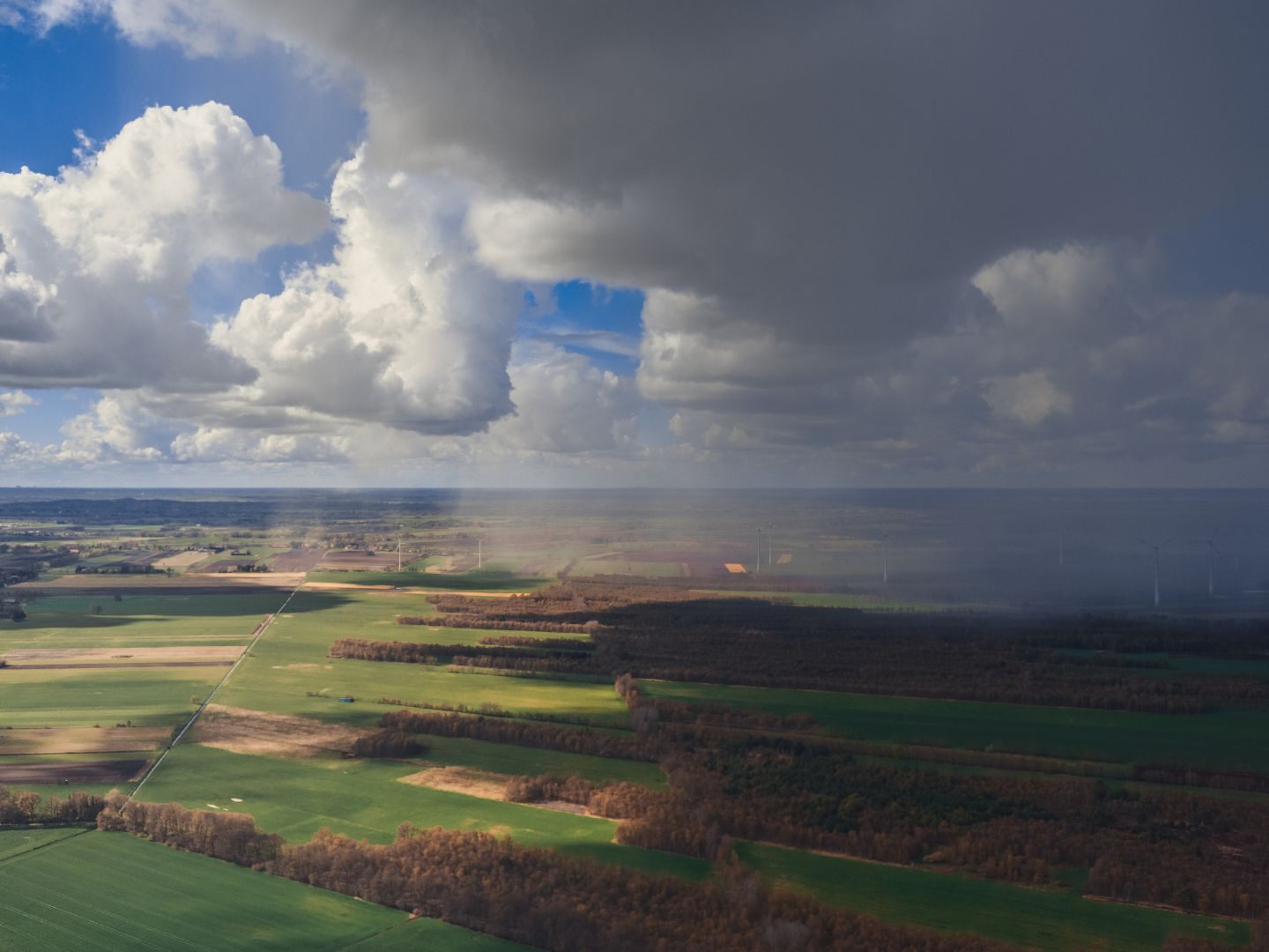 Am Wochenende wird es überwiegend sonnig. Am Wochenende wird es überwiegend sonnig.
