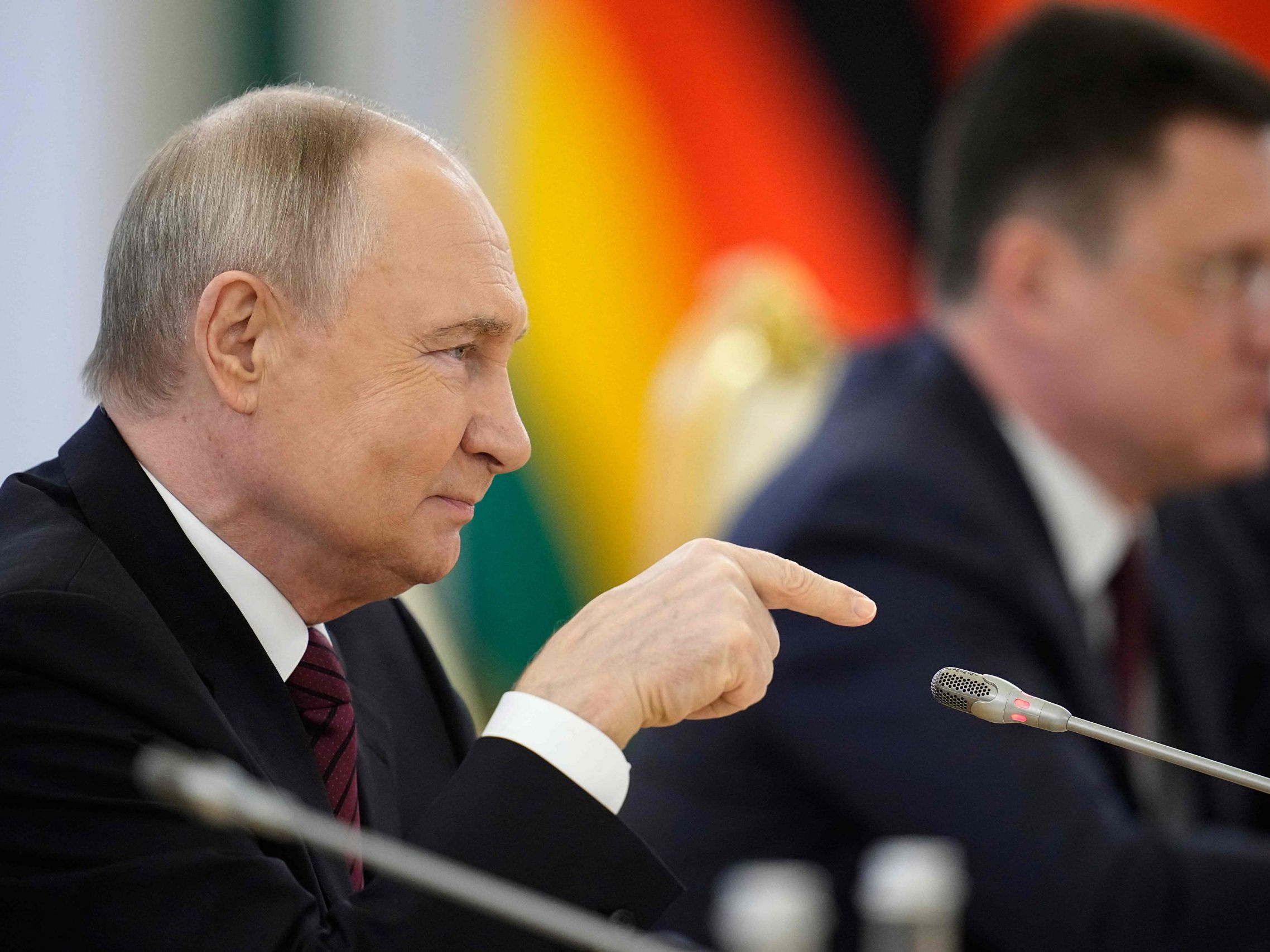 Putin schlägt direkte Gespräche mit Kiew bereits für kommenden Donnerstag vor.