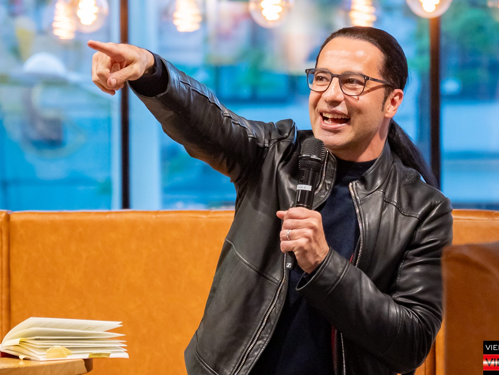 29042025 Star-Comedian Buelent Ceylan praesentiert Yallah Mord