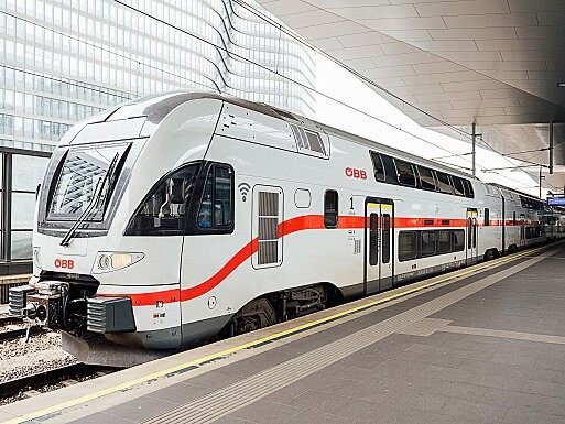 Die ÖBB kaufen 17 modernisierte KISS-Züge von der Deutschen Bahn.