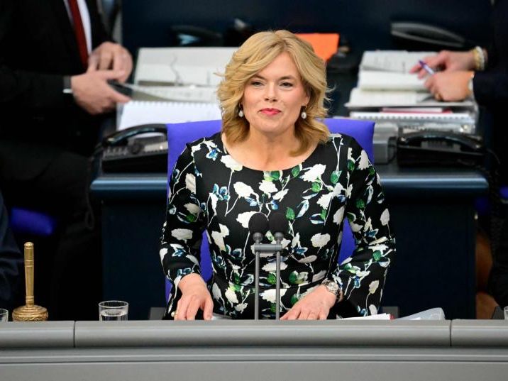 Bundestagspräsidentin Julia Klöckner verkündete das Ergebnis der Wahl.