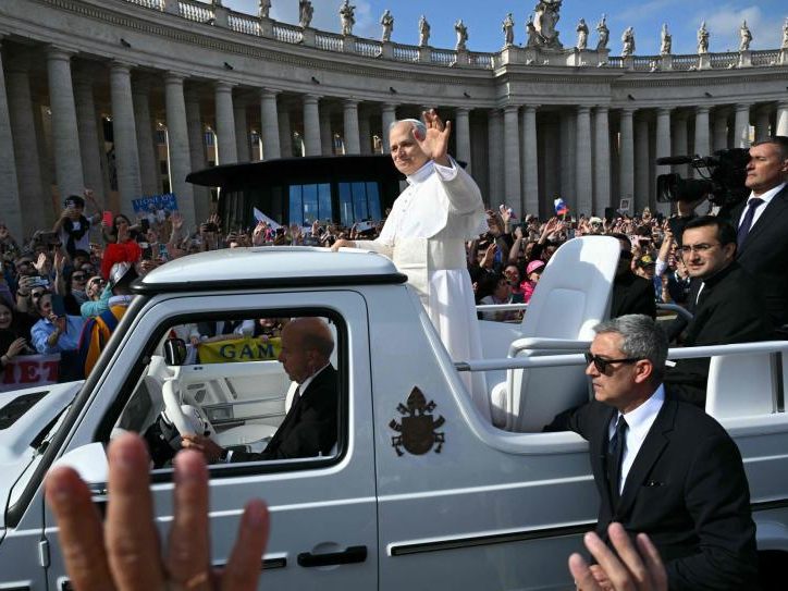 Der neue Papst wird heute offiziell in sein Amt eingeführt. Der neue Papst wird heute offiziell in sein Amt eingeführt.