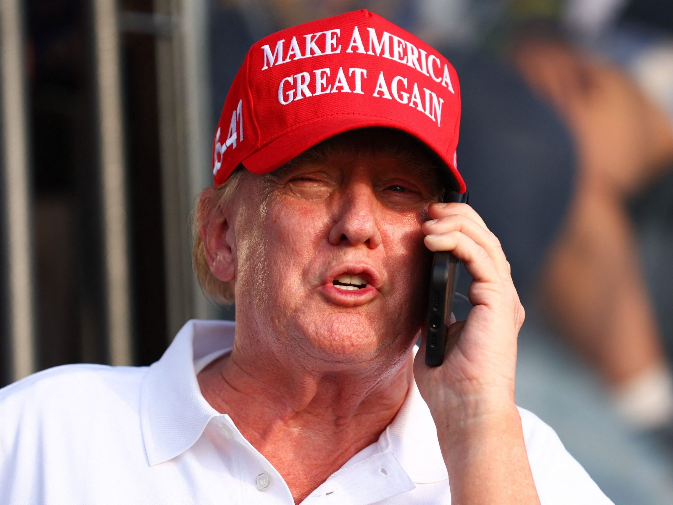 Trumps Firma will den US-Handymarkt erobern.