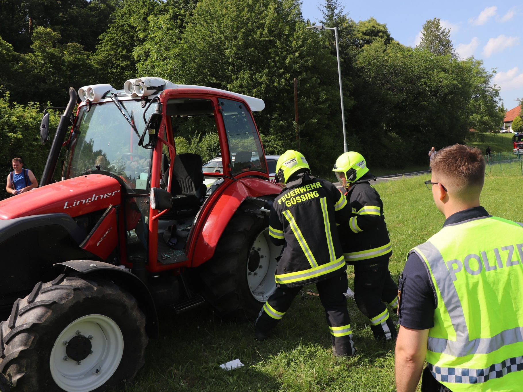 Rettung und Feuerwehr standen im Einsatz.