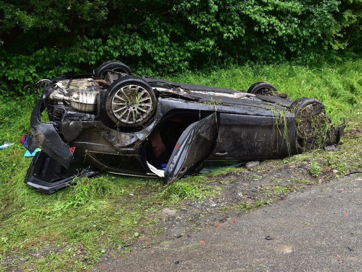 Der Wagen wurde beschädigt.