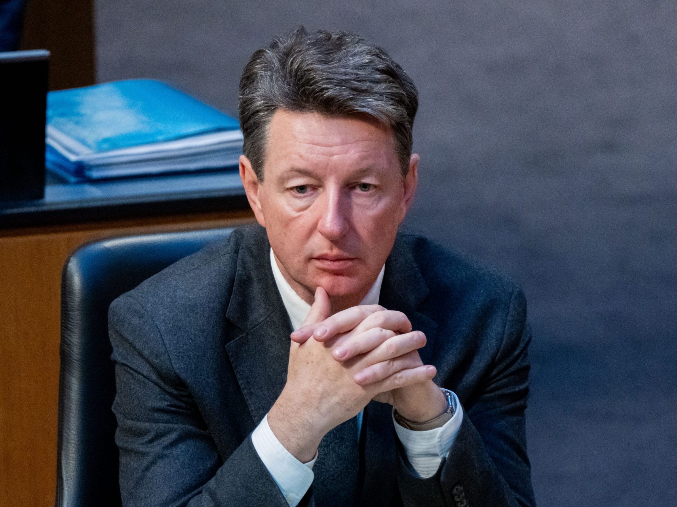 FPÖ-Abgeordneter Nemeth zeigte sich überzeugt, dass der U-Ausschuss mit rechtlichen Vorgaben im Einklang ist. FPÖ-Abgeordneter Nemeth zeigte sich überzeugt, dass der U-Ausschuss mit rechtlichen Vorgaben im Einklang ist.
