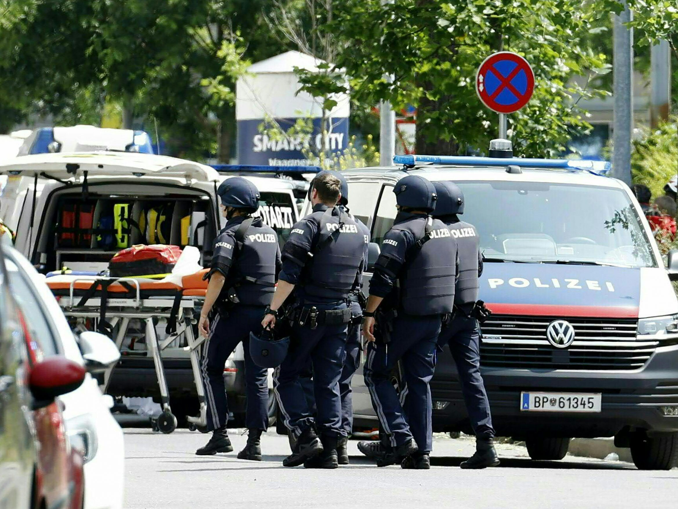 Schule in Graz wurde Ort von Attacke. Schule in Graz wurde Ort von Attacke.