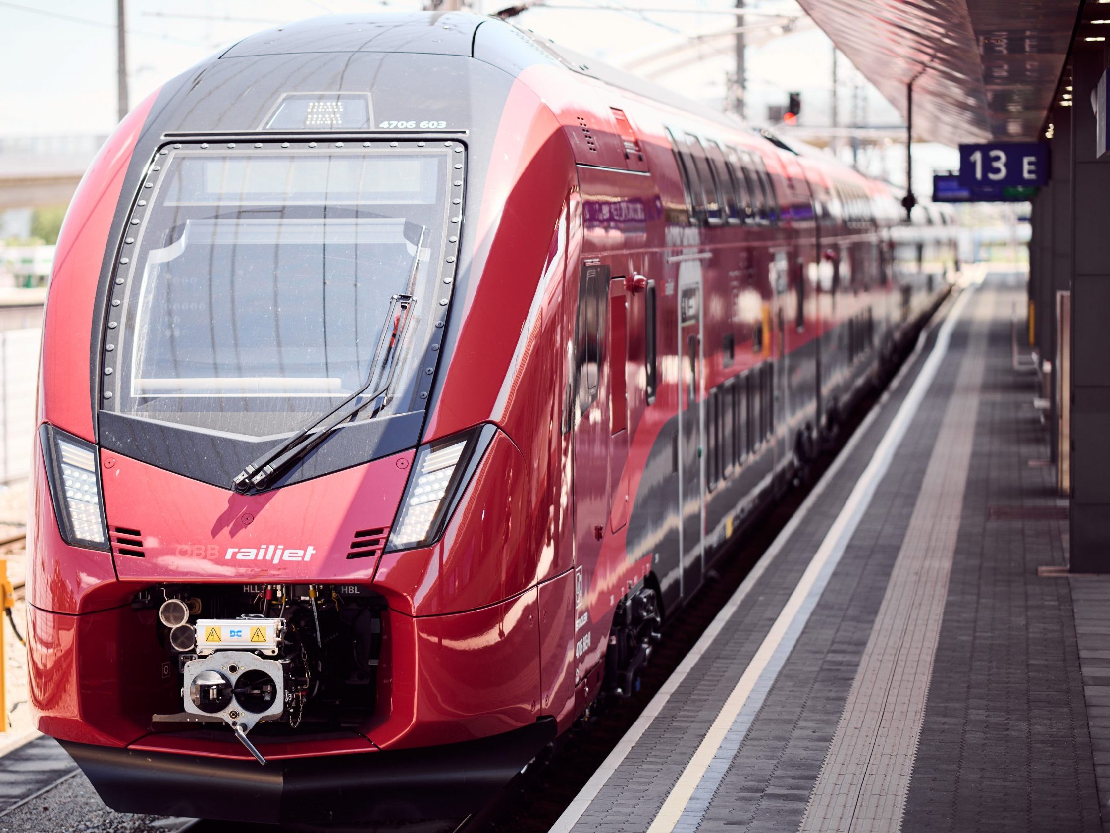 Die ÖBB setzen ab Ende 2026 im Fernverkehr auch auf doppelstöckige Züge.