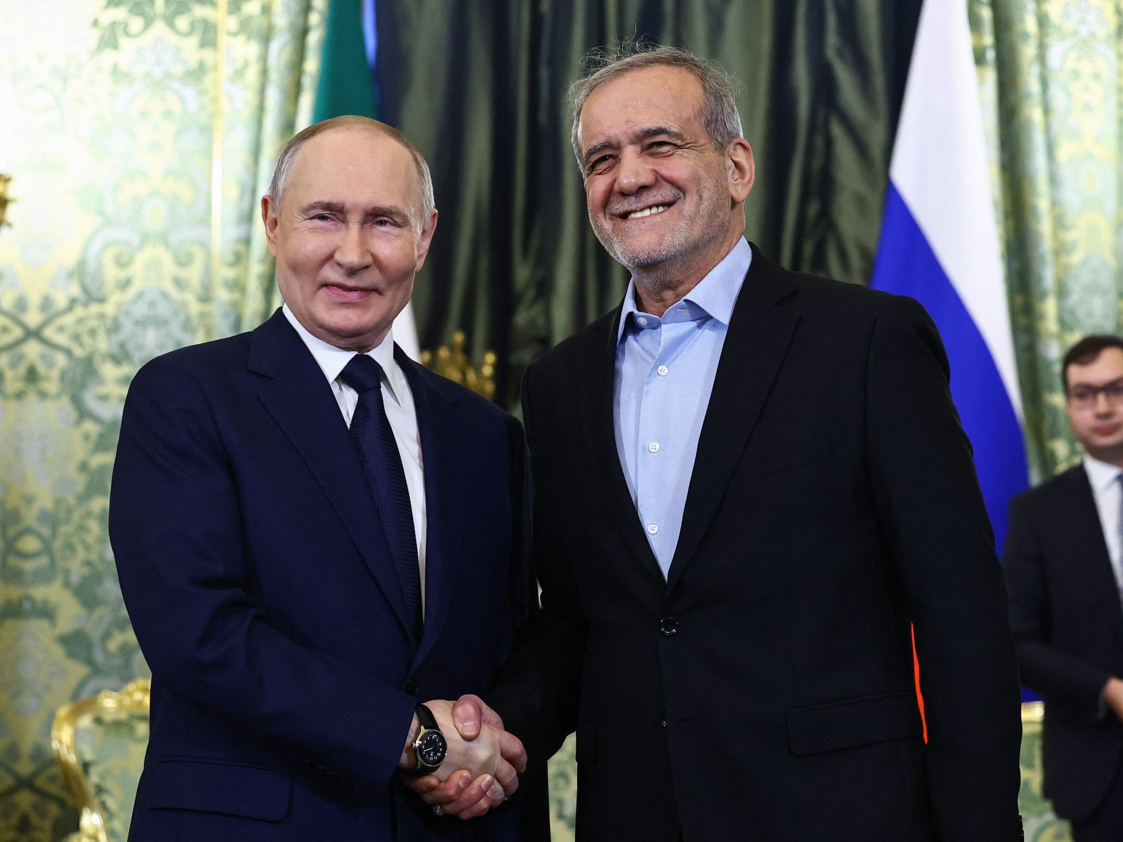 Putin hält sich raus: Russland könnte Iran im Nahost-Konflikt wegen Trump fallenlassen