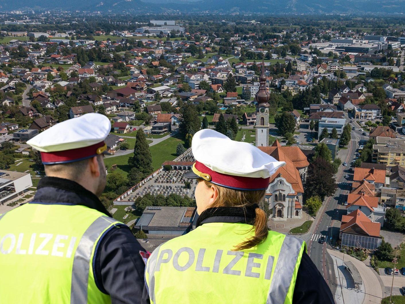 Warum kam es am Freitag zu einer Suchaktion in Höchst? Warum kam es am Freitag zu einer Suchaktion in Höchst?