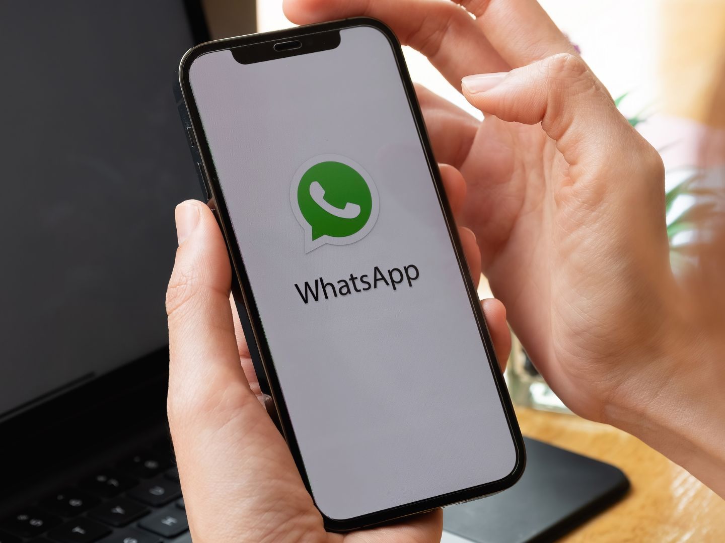 WhatsApp-Nachricht verunsichert User. WhatsApp-Nachricht verunsichert User.