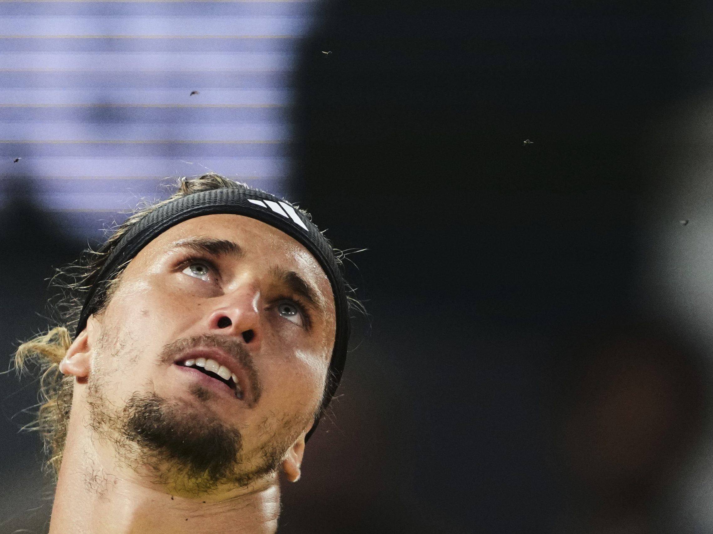 Alexander Zverev übt scharfe Kritik an Boris Becker und Barbara Rittner nach seinem French-Open-Aus.