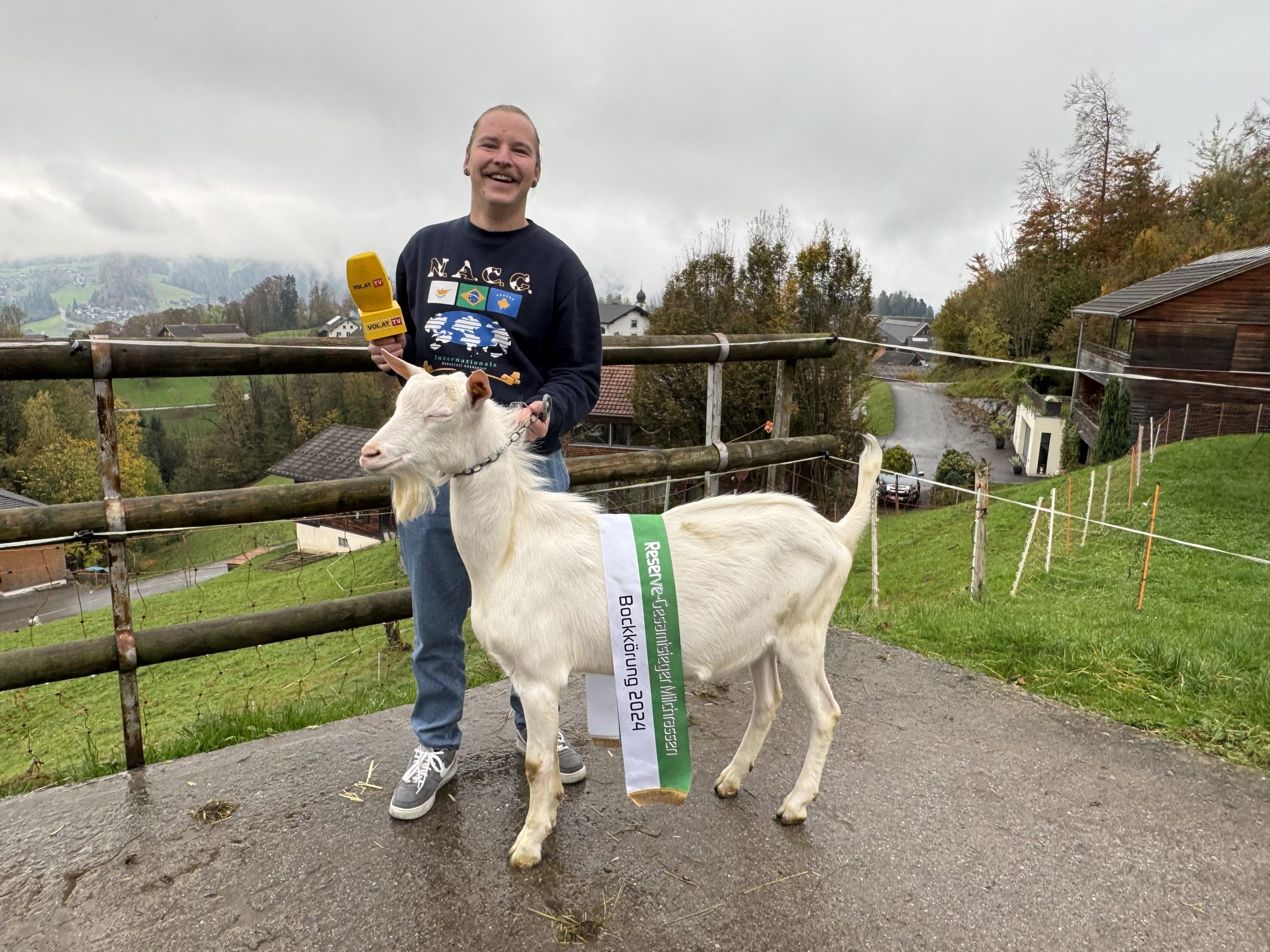 Reporter Dennis Strobel in seinem Element.