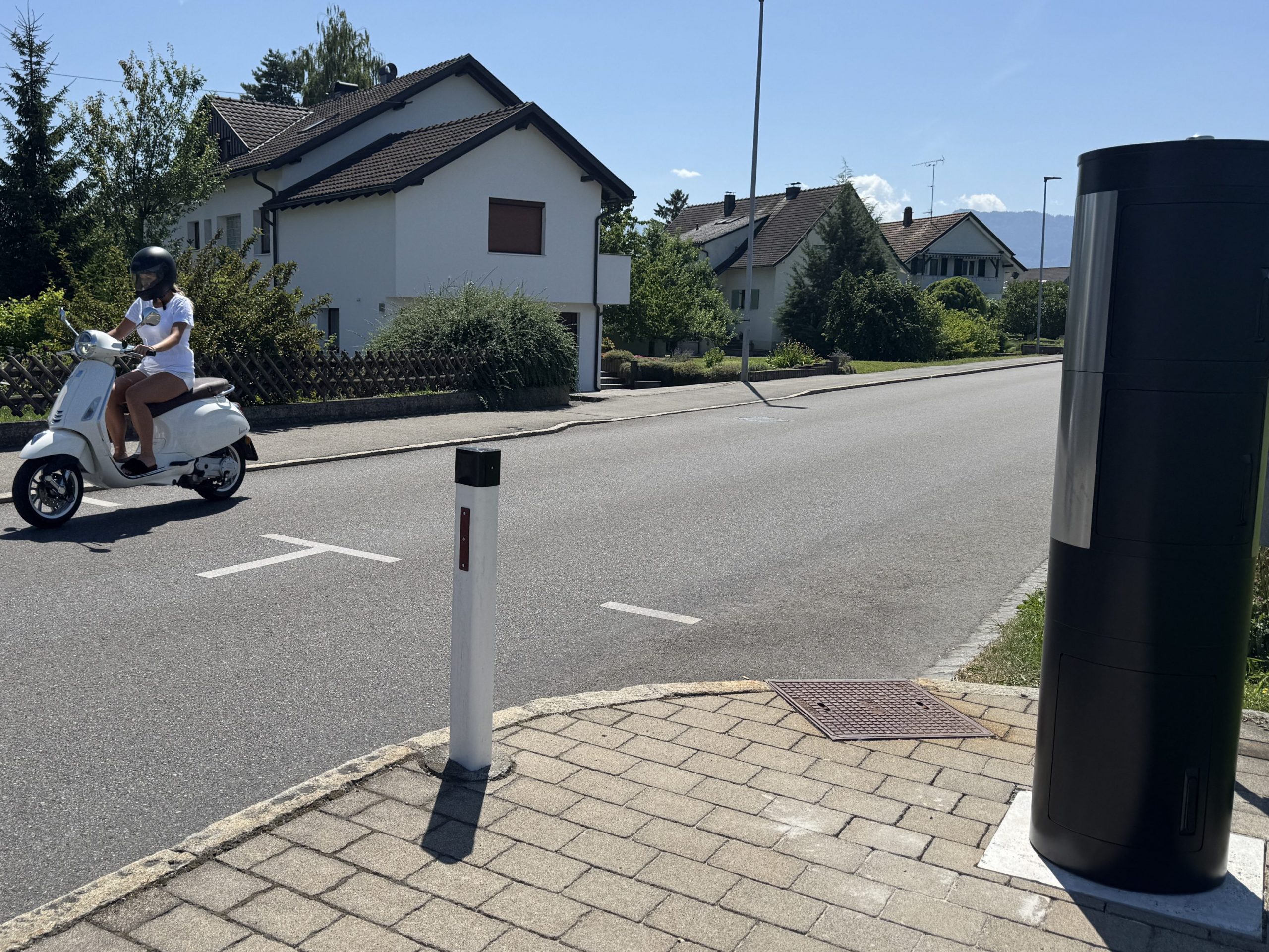 Die Radarbox in der Rheinstraße.