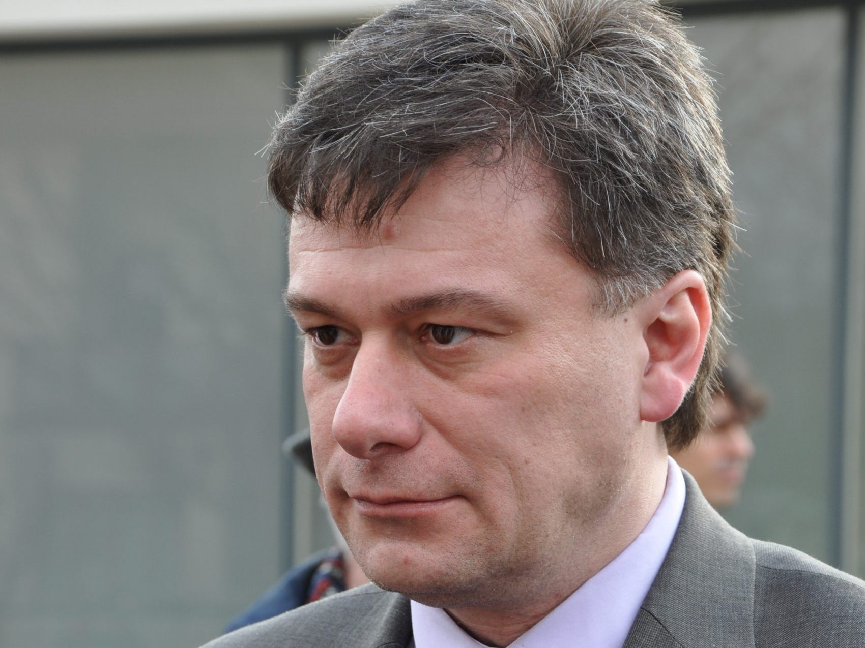 Verurteilter Betrüger spendet Bitcoin im Wert von 13 Mio. Euro an tschechisches Justizministerium. Kritiker fordern Rücktritt des Ministers. (Bild: Wikipedia)