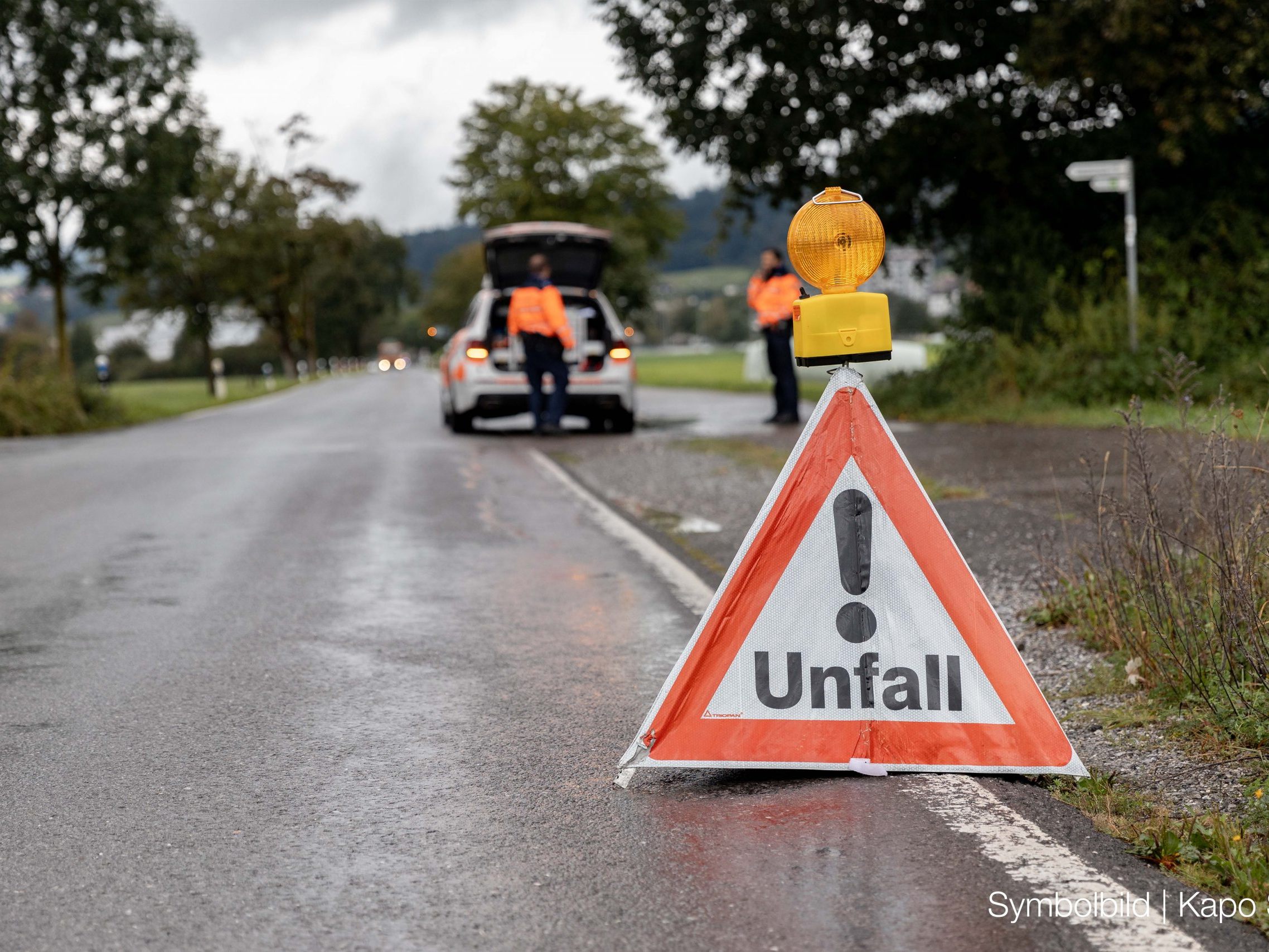 Das Kind wurde bei dem Unfall unbestimmten Grades verletzt. Das Kind wurde bei dem Unfall unbestimmten Grades verletzt.
