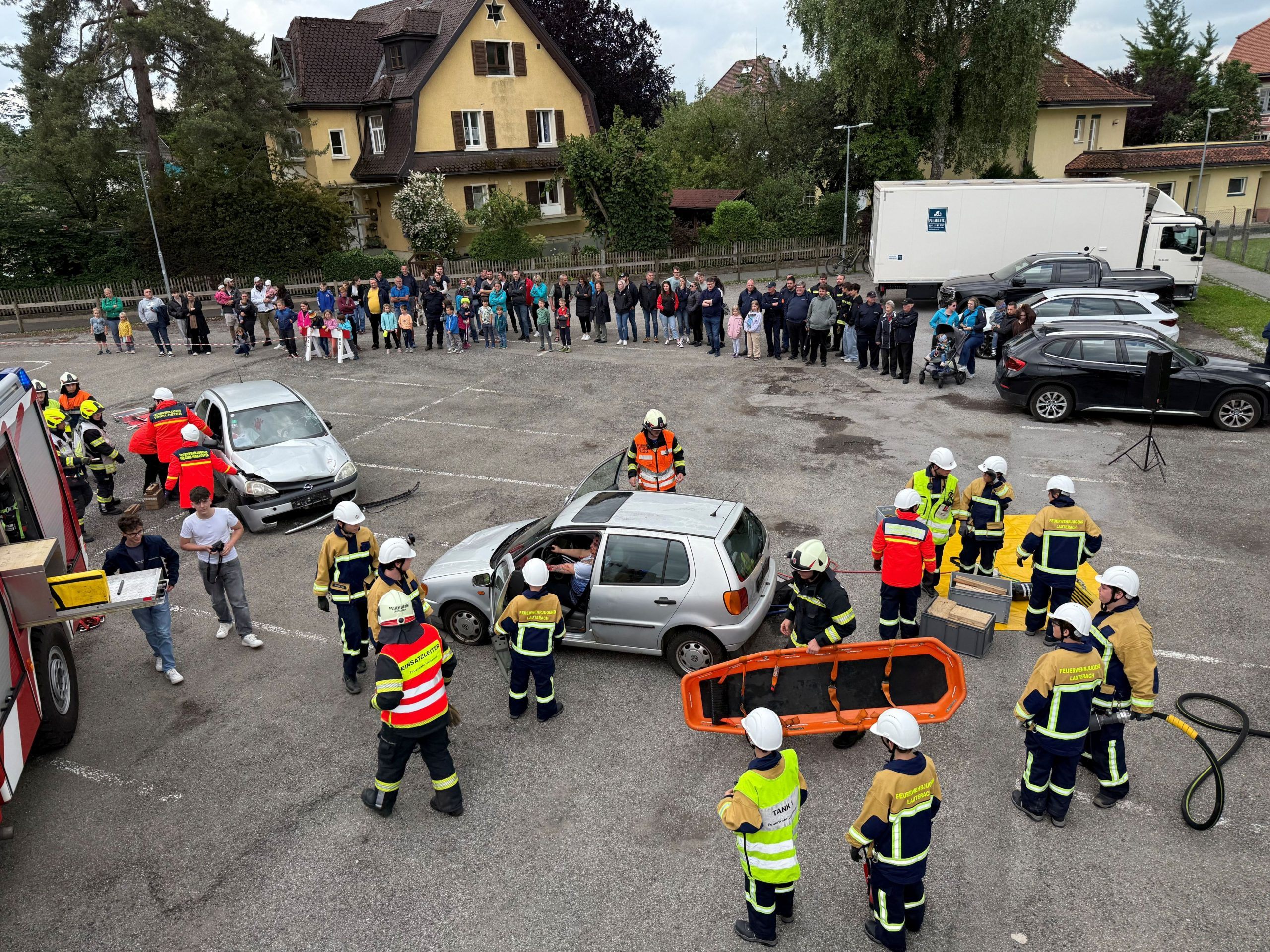 30 Stunden Übung der FW-Jugend Lauterach 30 Stunden Übung der FW-Jugend Lauterach