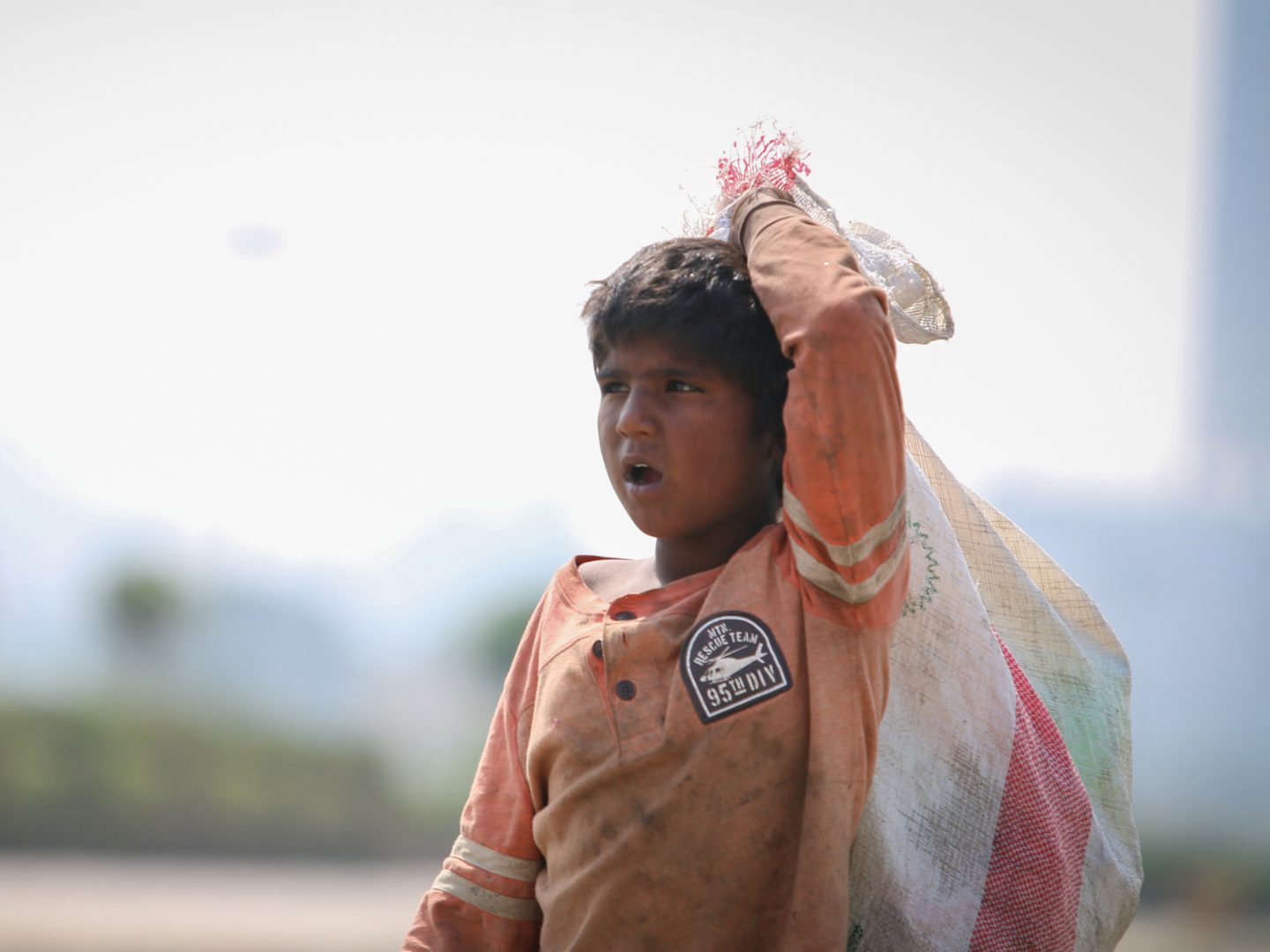 Kinderarbeit weltweit: 138 Millionen betroffen – UNICEF schlägt Alarm. Kinderarbeit weltweit: 138 Millionen betroffen – UNICEF schlägt Alarm.