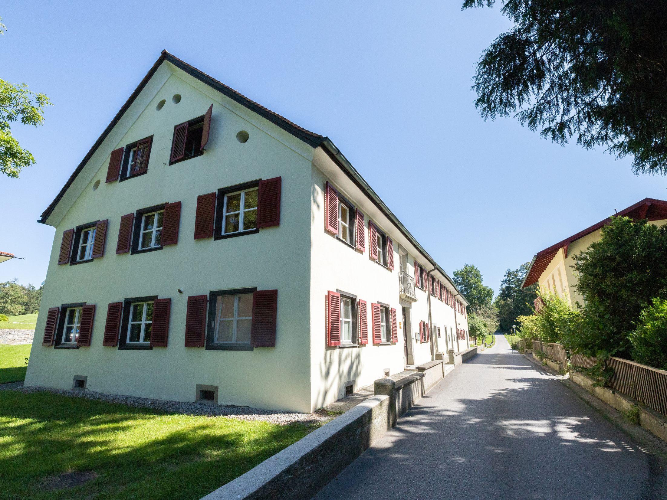 Buddhistisches-Kloster