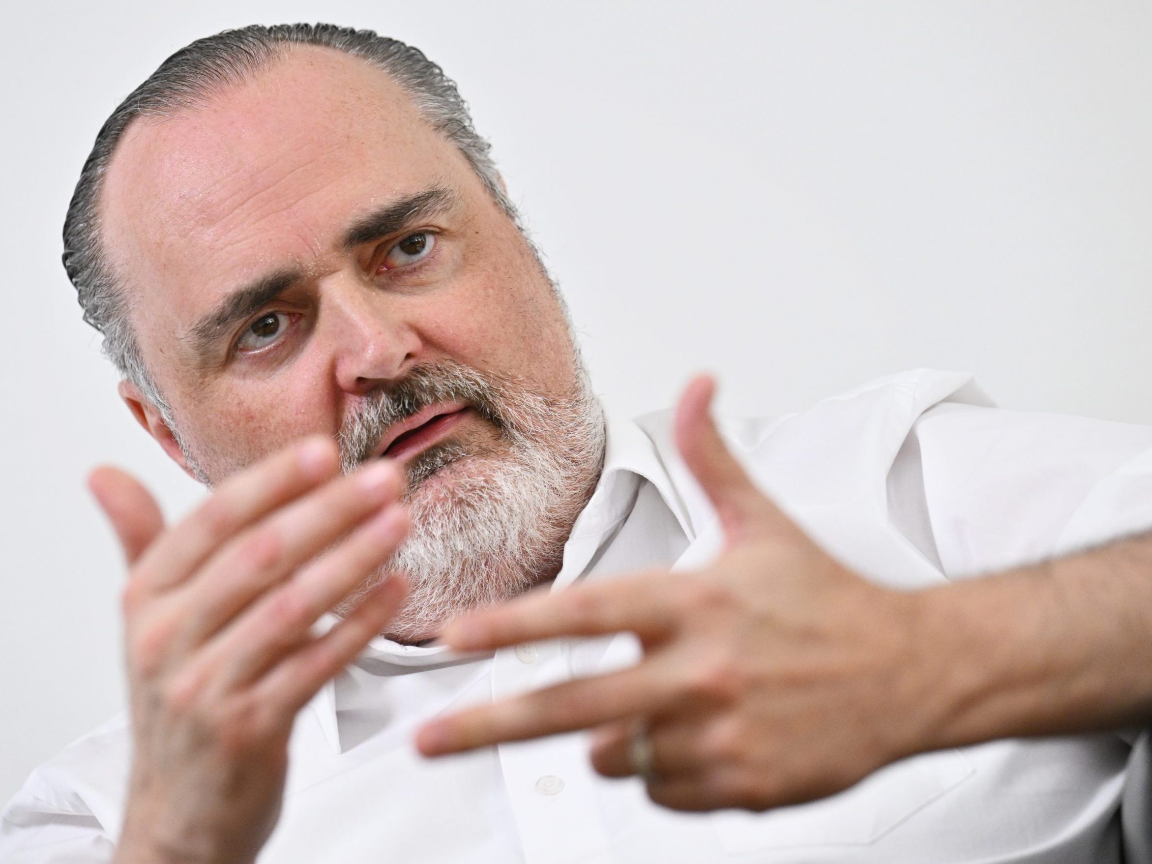 Doskozil fordert einen Medizinstudienplatz mit öffentlicher Job-Pflicht.