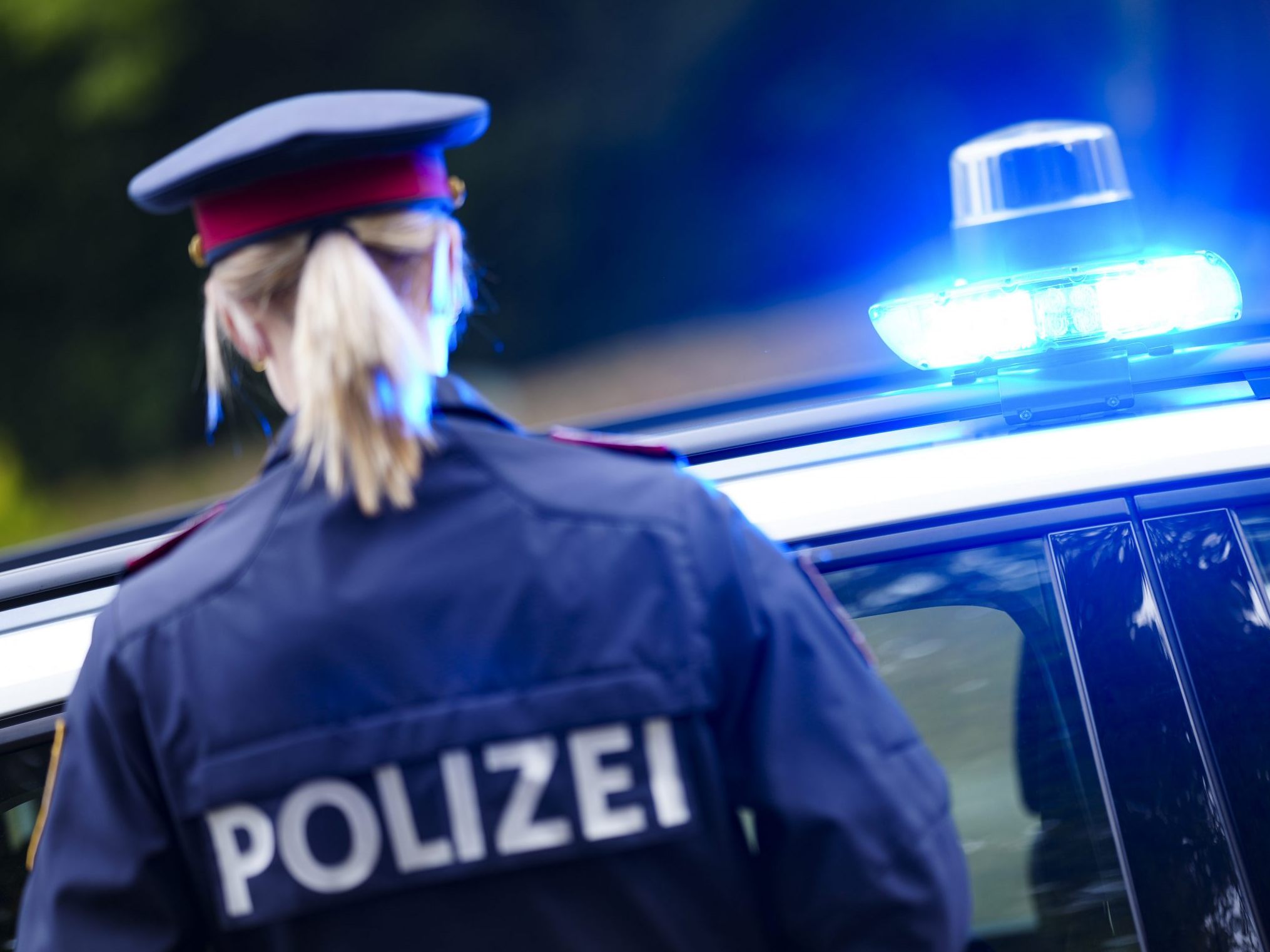 Nach einem tödlichen Motorradunfall werden Zeugen gesucht. Nach einem tödlichen Motorradunfall werden Zeugen gesucht.