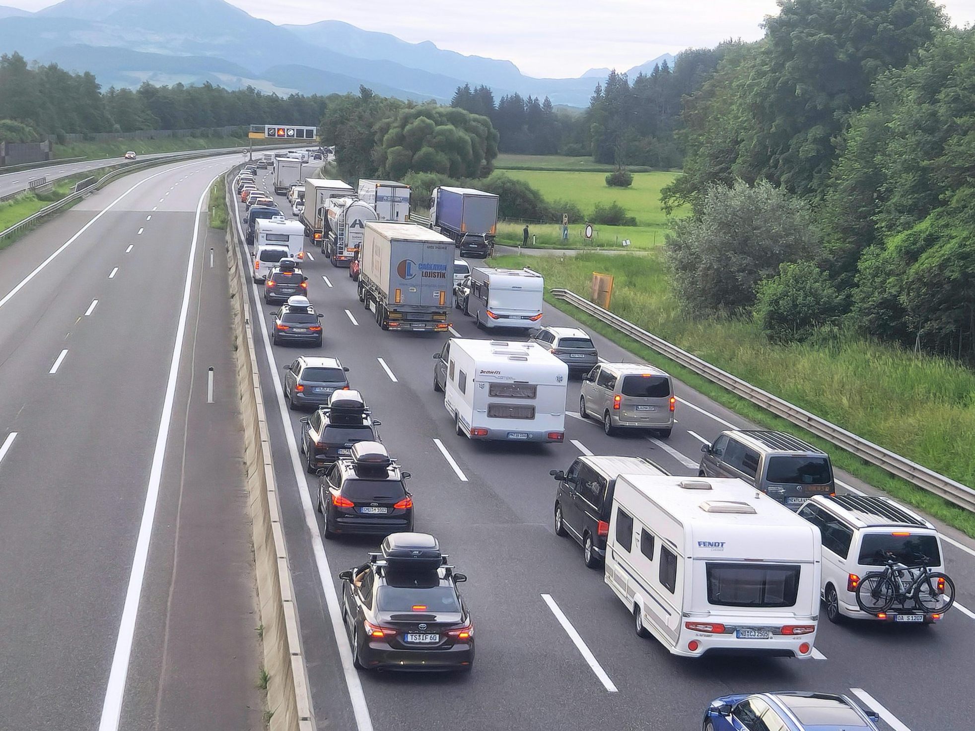 Staus am Wochenende erwartet.