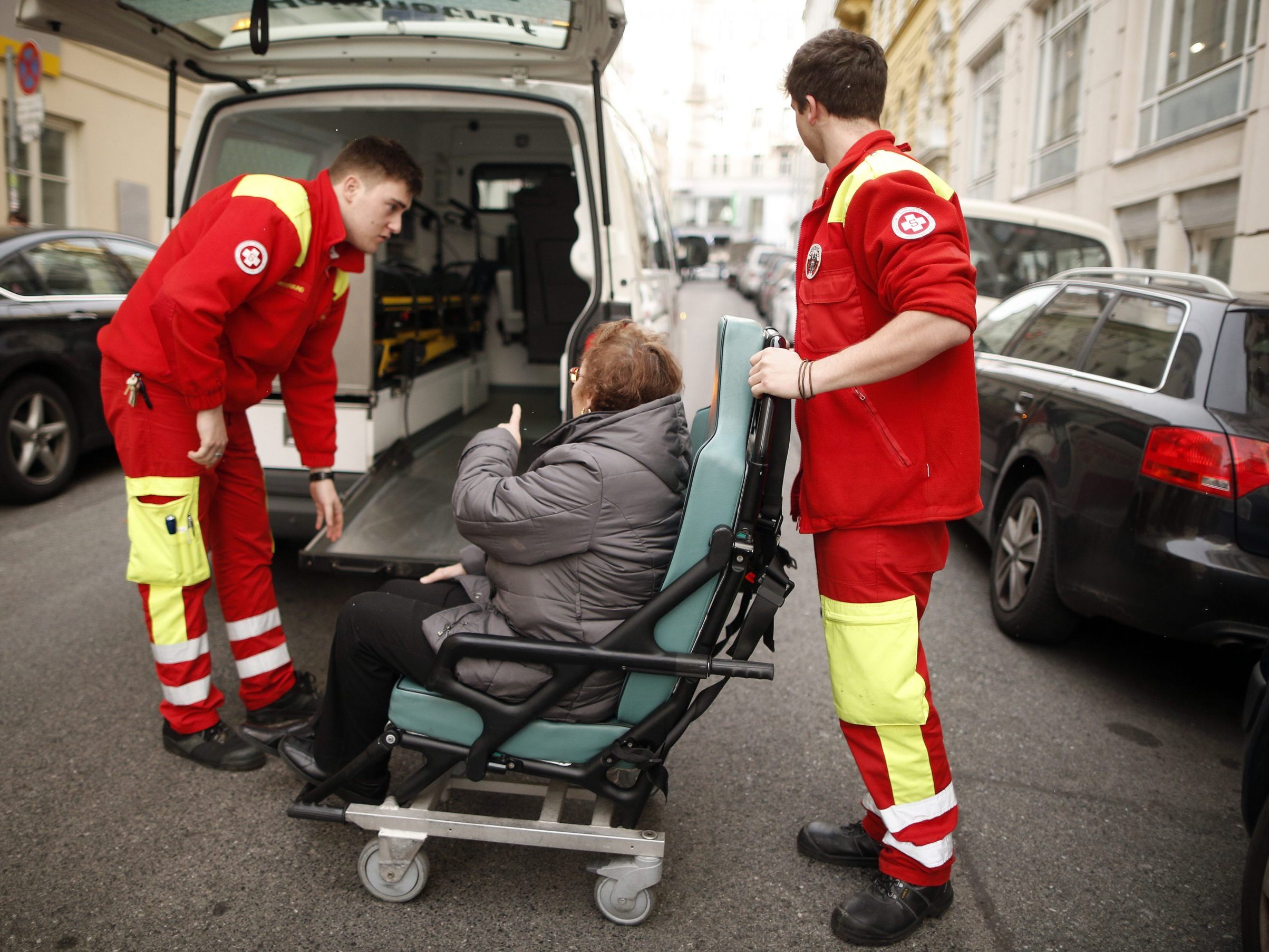 Neu ab Juli: Wer jetzt für Krankentransporte zahlen muss Neu ab Juli: Wer jetzt für Krankentransporte zahlen muss
