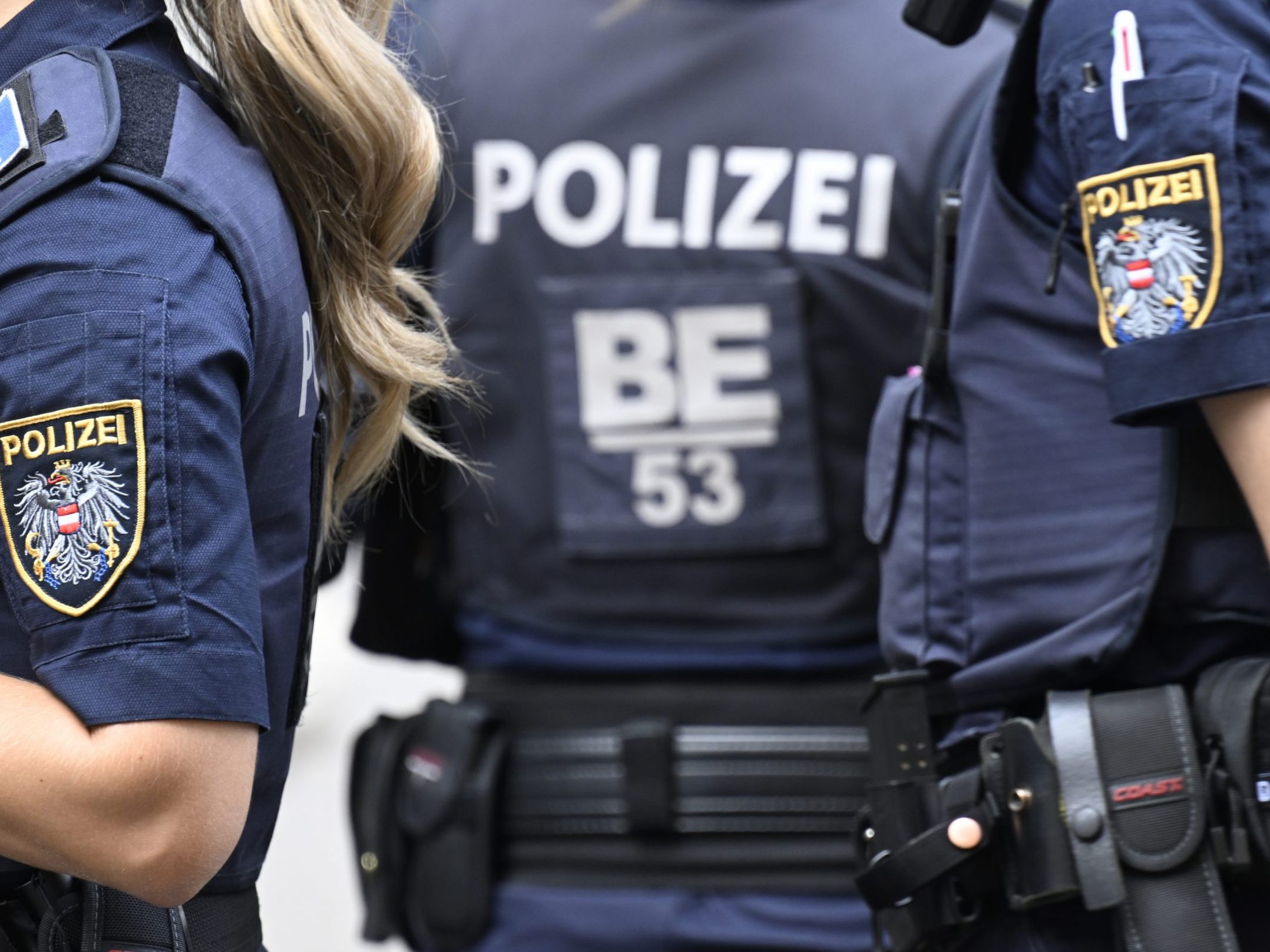 Der 25-Jährige wurde in ein Spital gebracht. Der 25-Jährige wurde in ein Spital gebracht.