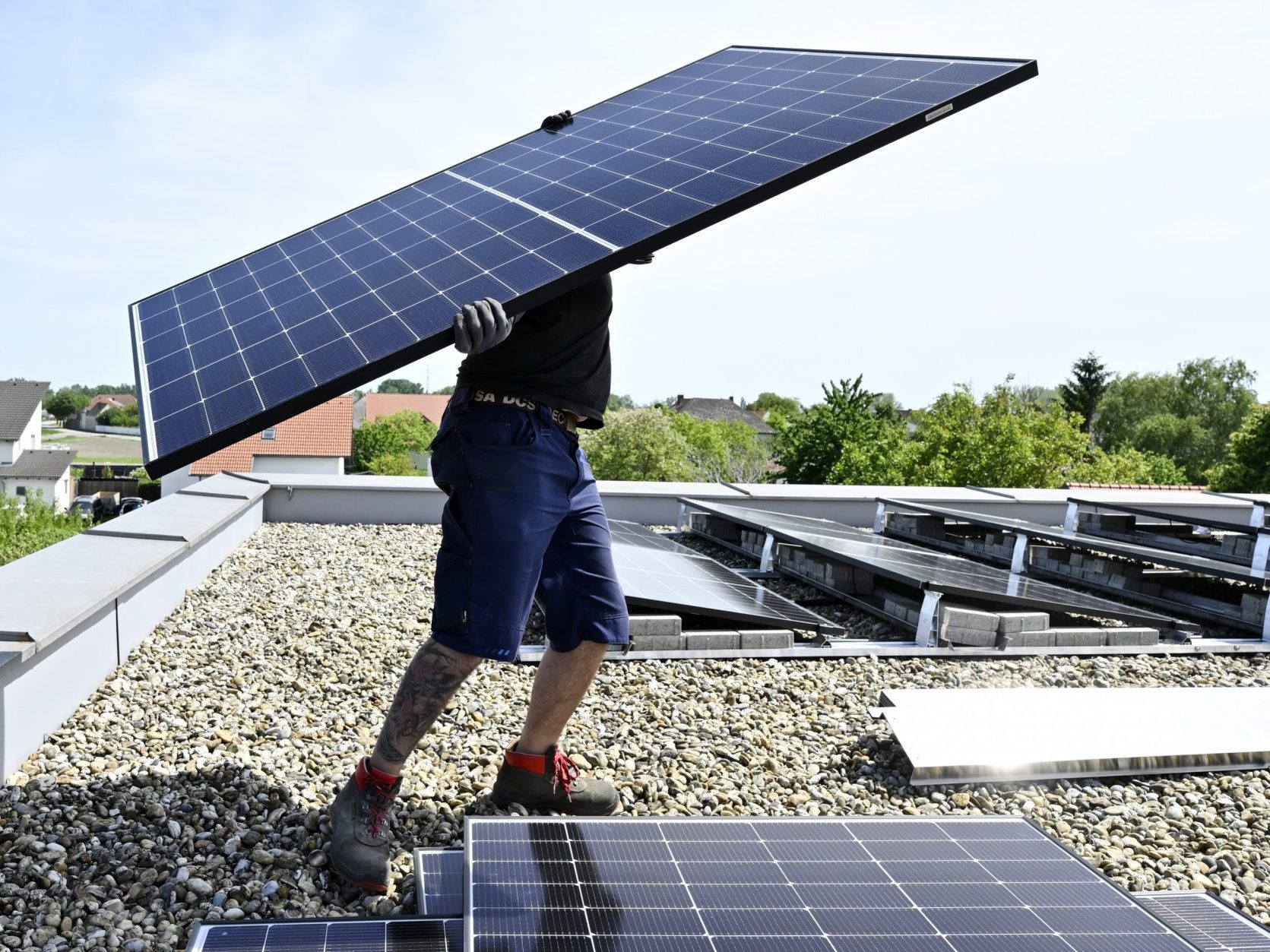 Die Energiewende bietet auch Jobchancen. Die Energiewende bietet auch Jobchancen.