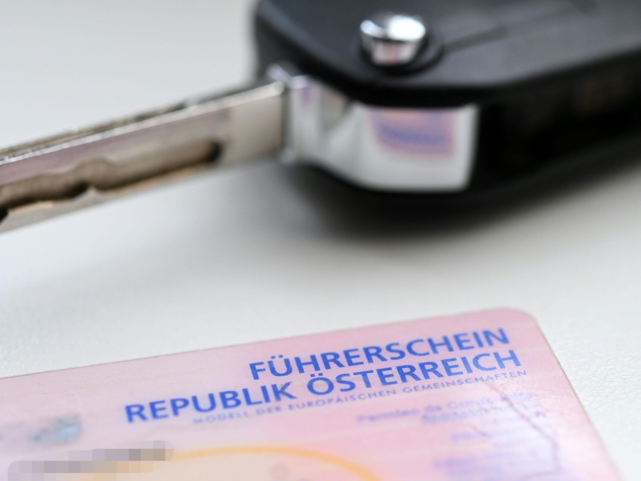 Der 42-Jährige fuhr seit seinem 18. Lebensjahr "schwarz". Der 42-Jährige fuhr seit seinem 18. Lebensjahr "schwarz".