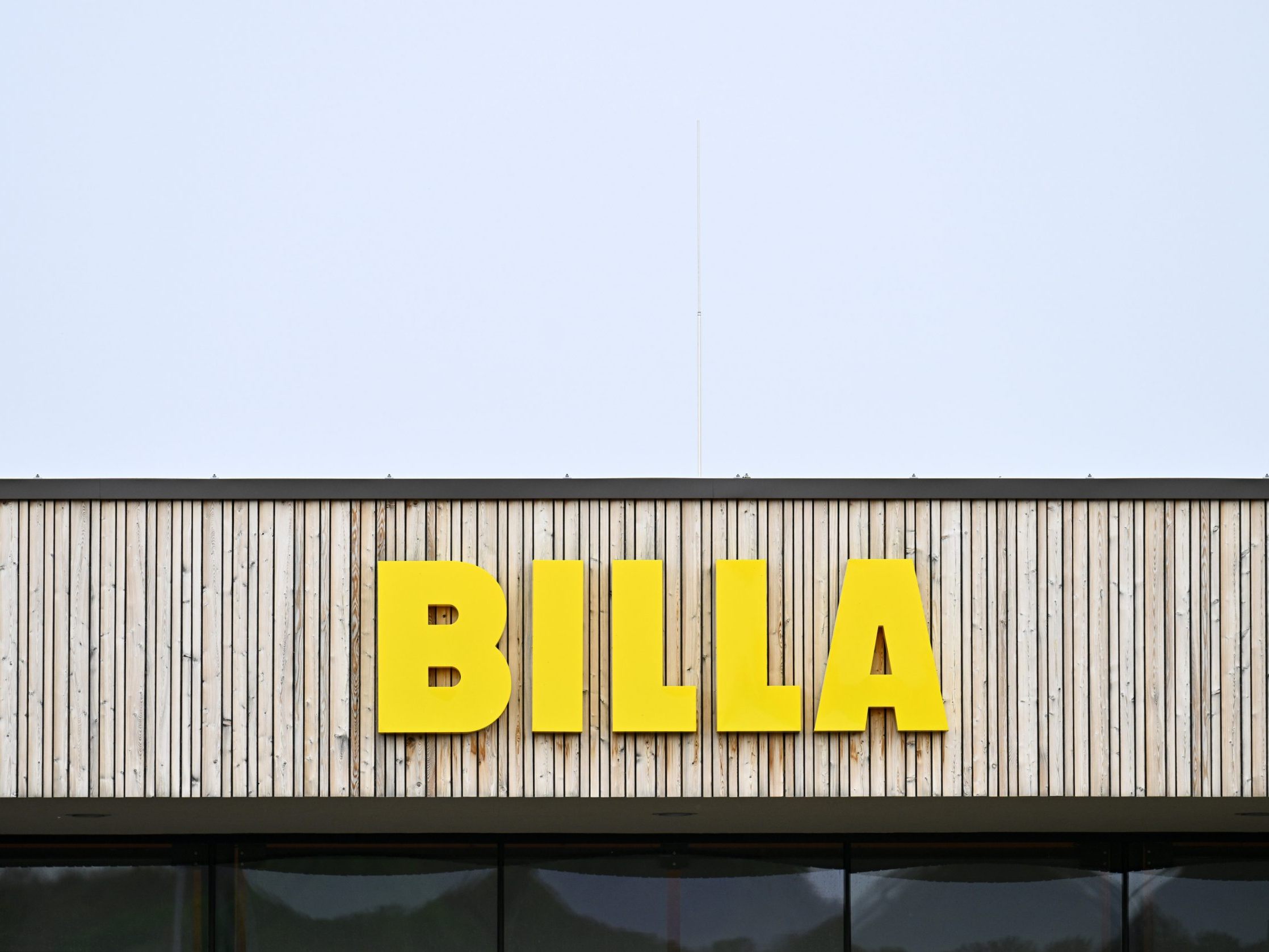 Billa erhöht Rabattpickerl auf neun pro Woche. Exklusive Vorteile für jö-App-Nutzer. Physische jö-Karte bleibt gültig.