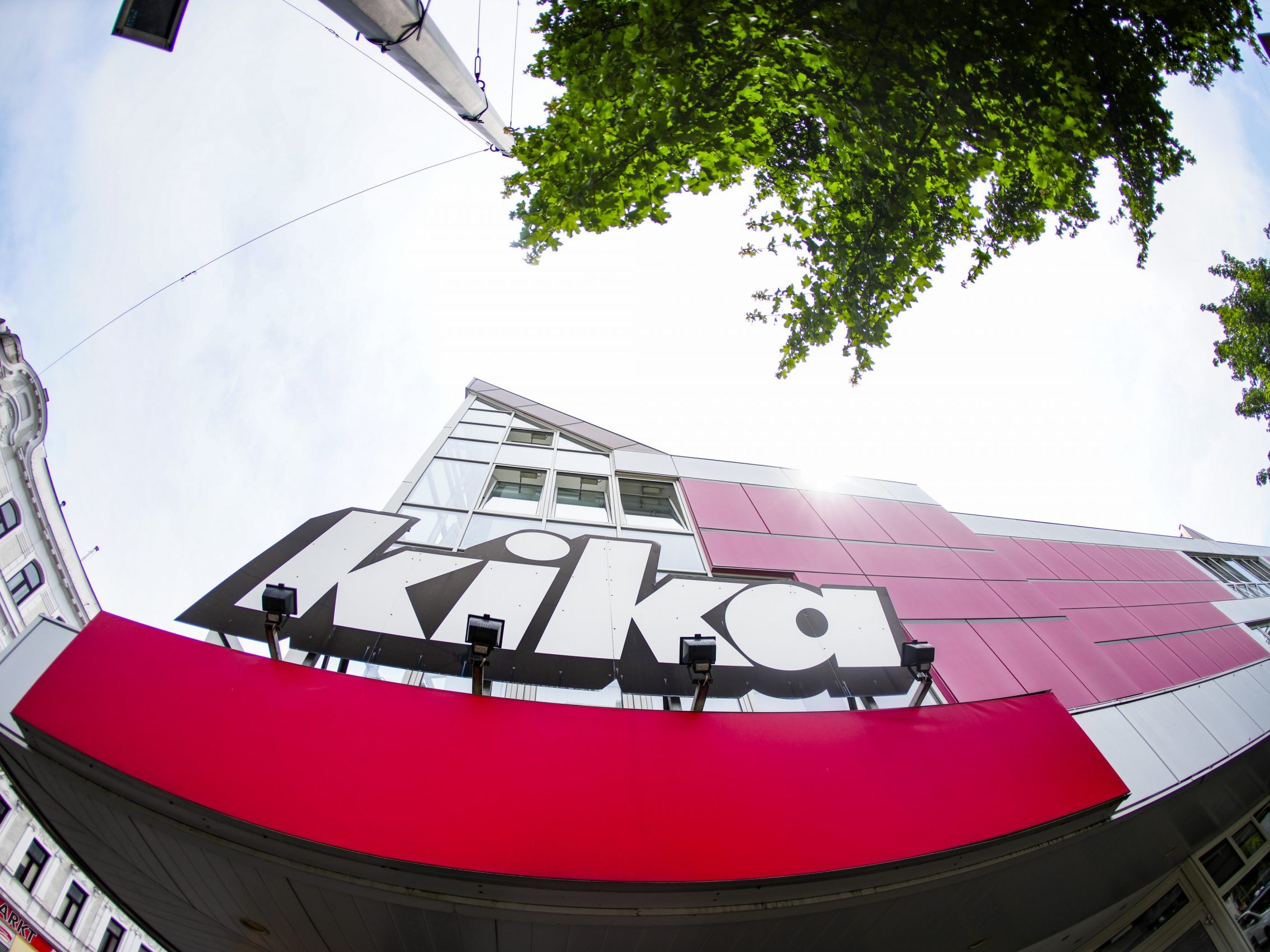 Bei dem teuersten Gebäude, das 2024 in Wien-Ottakring verkauft wurde, handelt es sich um die ehemalige Kika-Filiale.