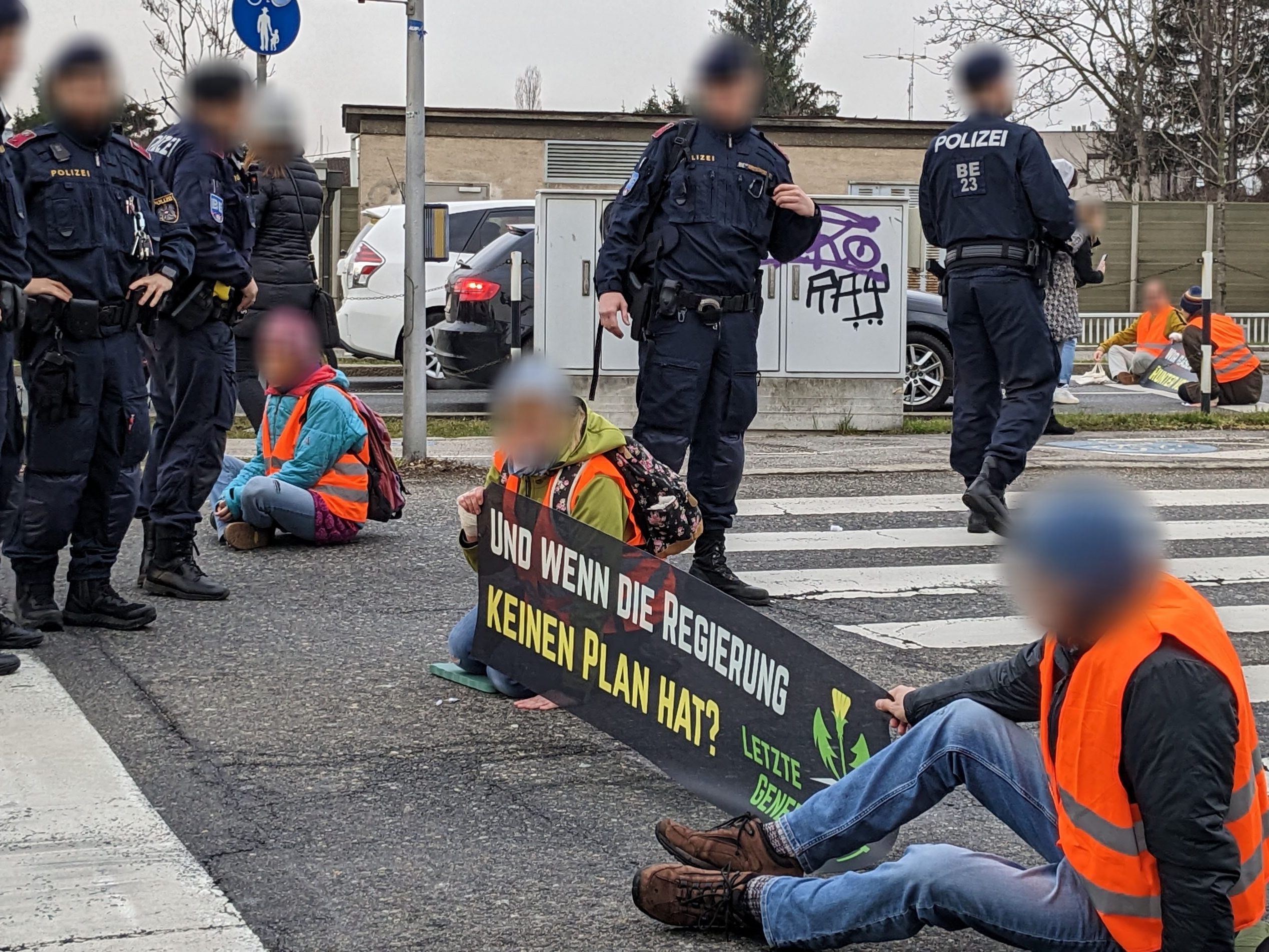 Klimakleber droht Ersatzhaft – Schulden steigen