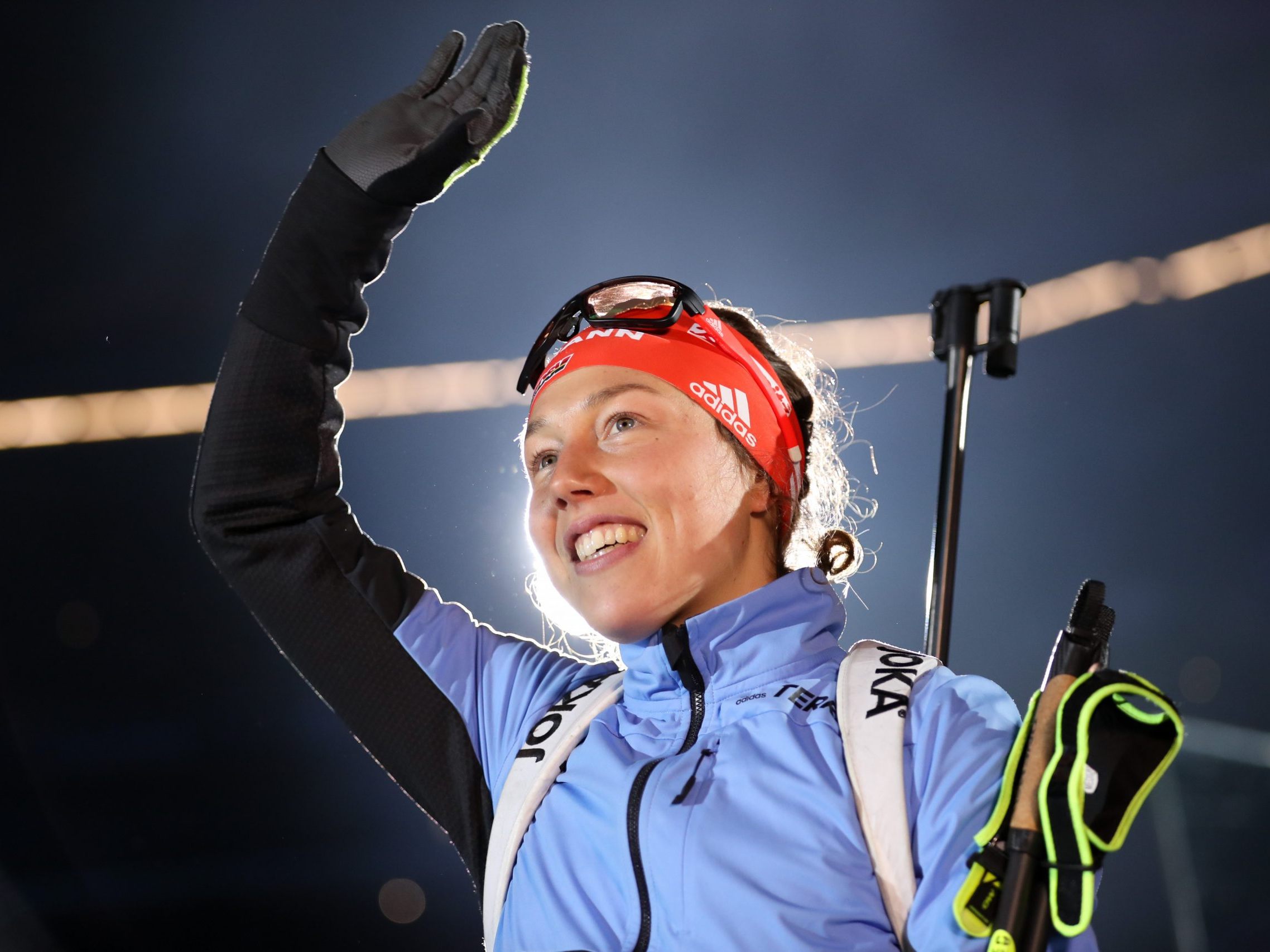 Erfahren Sie die größten Risiken beim Bergsteigen und wie Sie sich optimal schützen können. Laura Dahlmeiers Geschichte zeigt die Realität der Bergrettung.