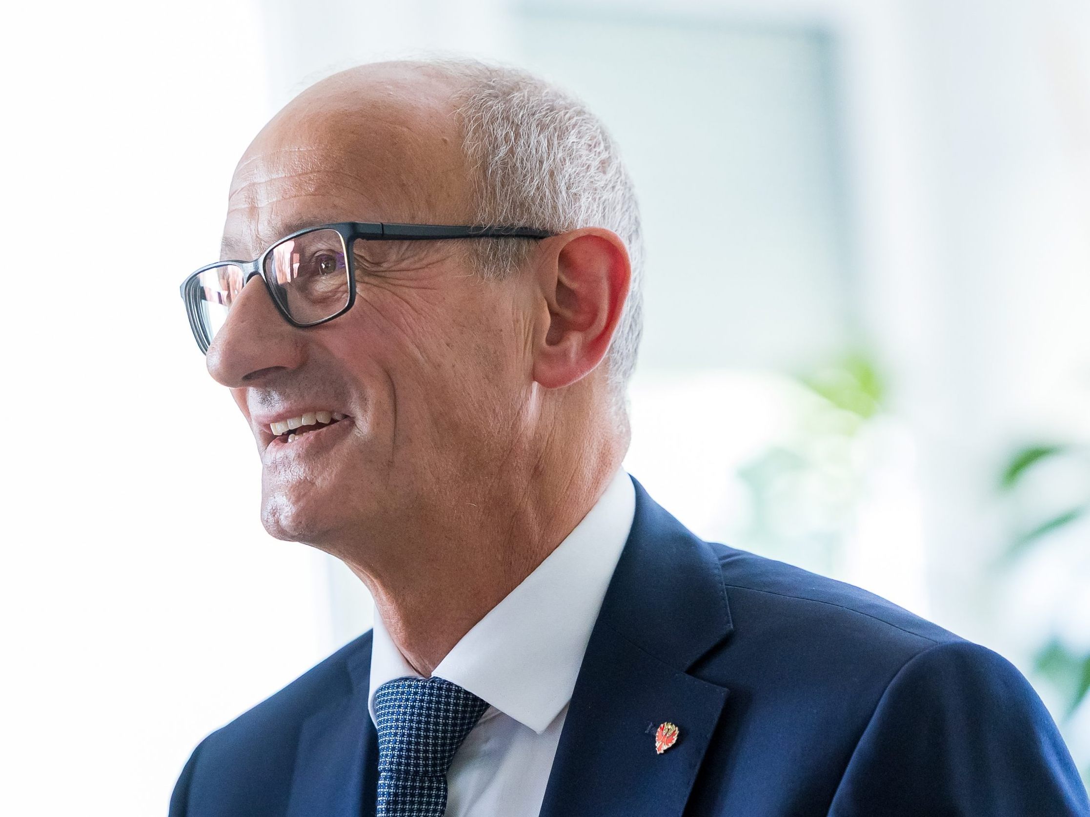 Mattle ist gegen eine Rückabwicklung der Kassenreform und für mehr Regionalität. Mattle ist gegen eine Rückabwicklung der Kassenreform und für mehr Regionalität.