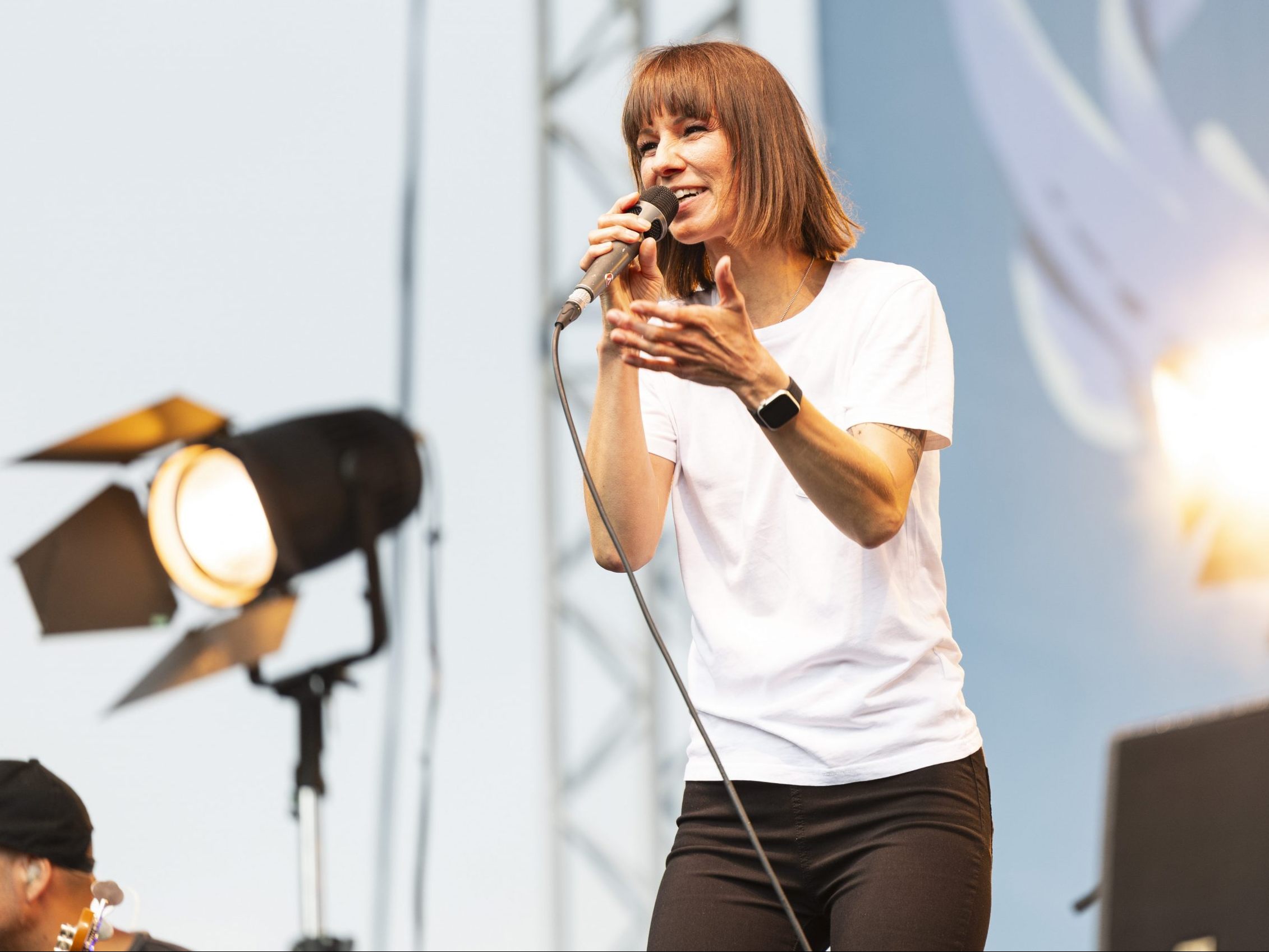 Christina Stürmer beim Popfest 2025 am Wiener Karlsplatz.