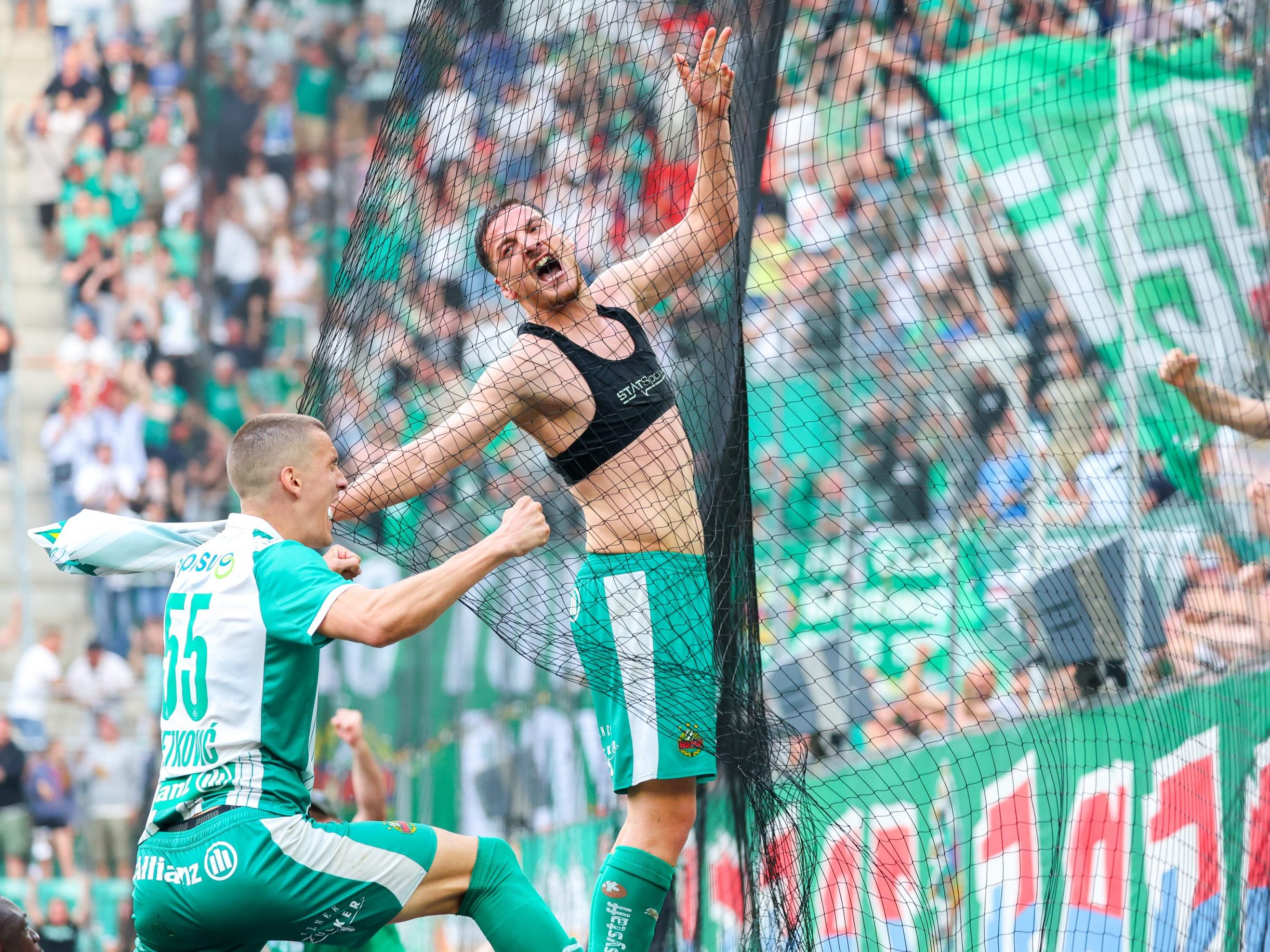 Rapids Geschäftsführer Sport sieht in Kara (rechts) einen "Vorzeigesportler".
