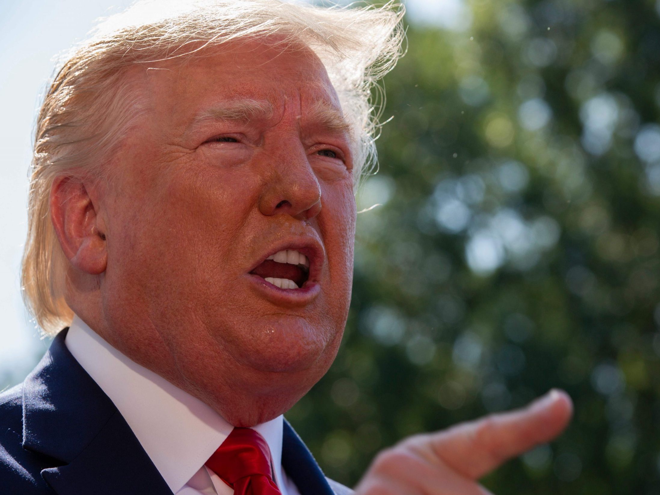 Jetzt schießt Trump gegen Epstein.