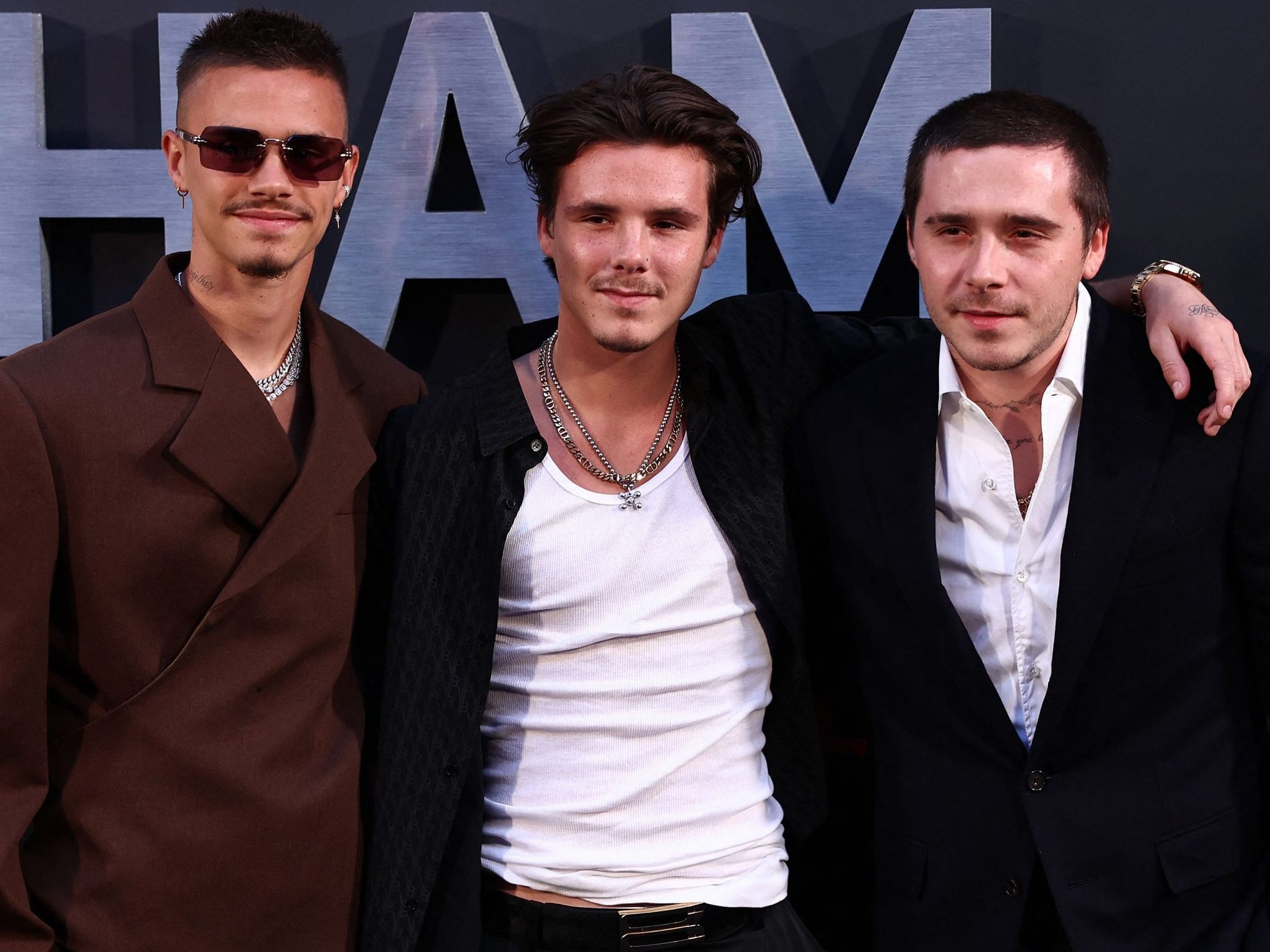 Dicke Luft bei den Beckhams: Zwischen den Brüdern soll Funkstille herrschen. Dicke Luft bei den Beckhams: Zwischen den Brüdern soll Funkstille herrschen.
