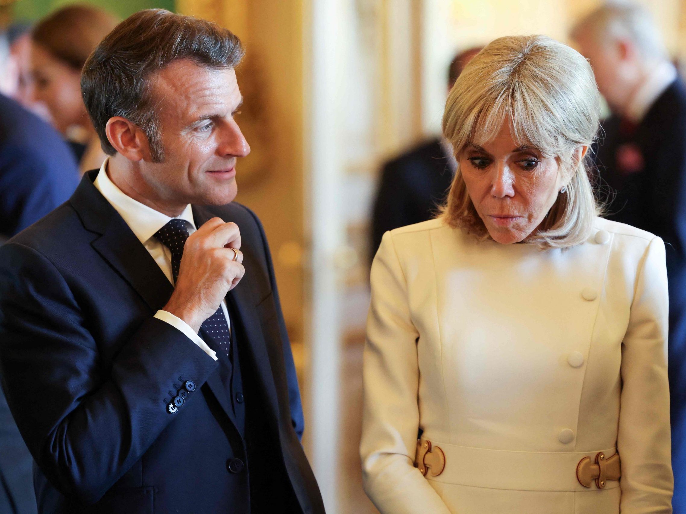 Macron ignoriert? Auftritt des Paares in London sorgt für Spekulationen Macron ignoriert? Auftritt des Paares in London sorgt für Spekulationen