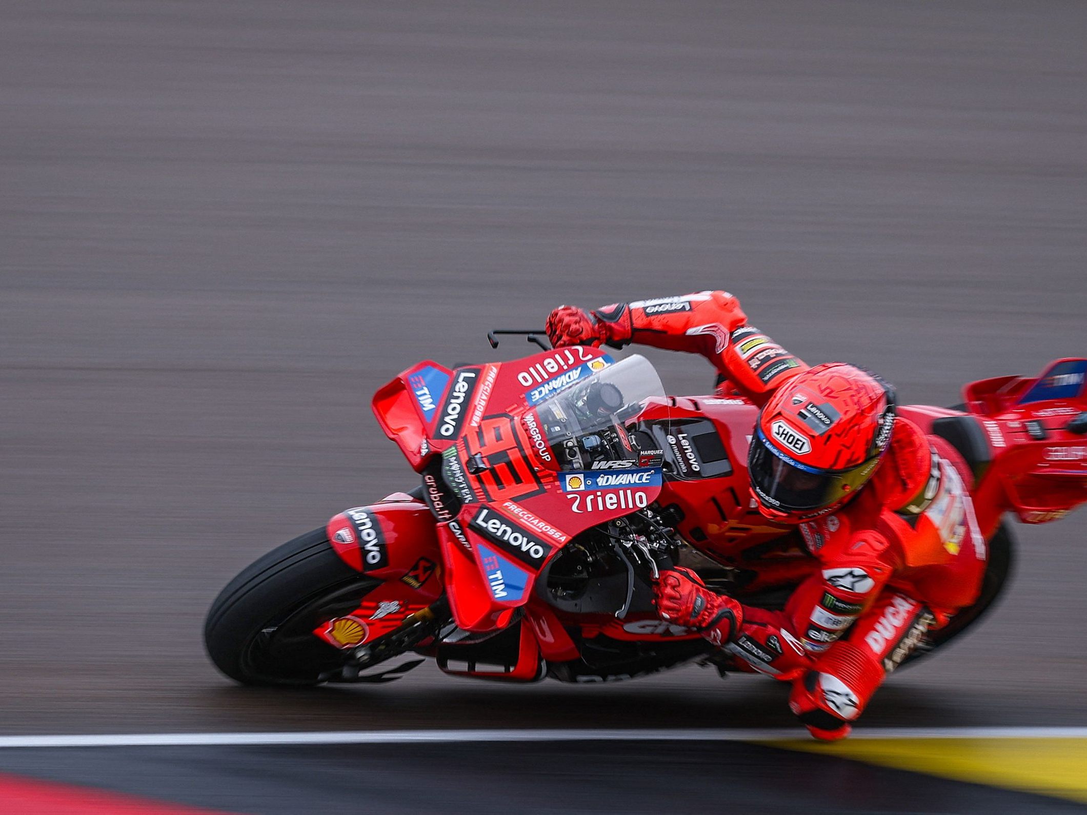 Marc Marquez mit Sieg im Sprint auf dem Sachsenring Marc Marquez mit Sieg im Sprint auf dem Sachsenring