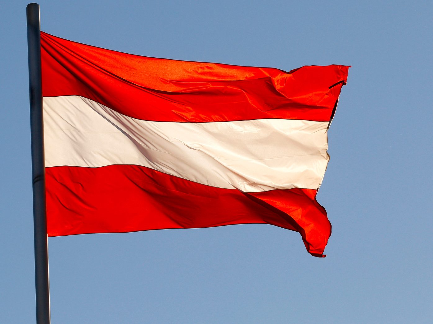 Keine Staatsbürgerschaft für Mann, der Hymne verweigerte.