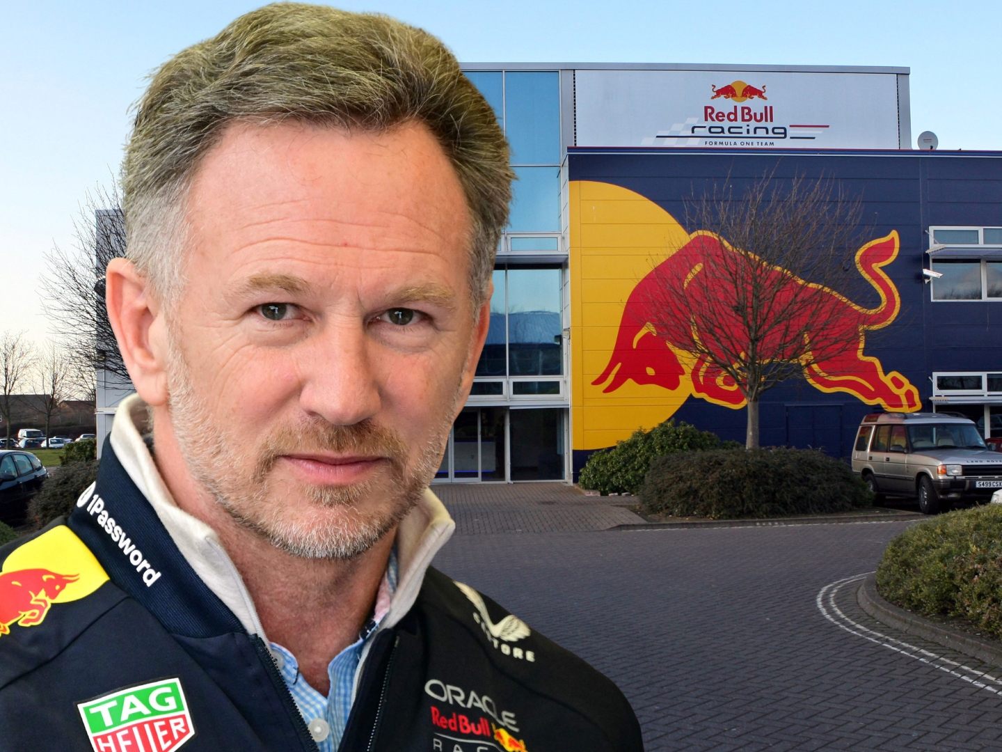 Christian Horner verabschiedete sich im Werk von Red Bull Racing in Milton Keynes von den Mitarbeiter. Christian Horner verabschiedete sich im Werk von Red Bull Racing in Milton Keynes von den Mitarbeiter.