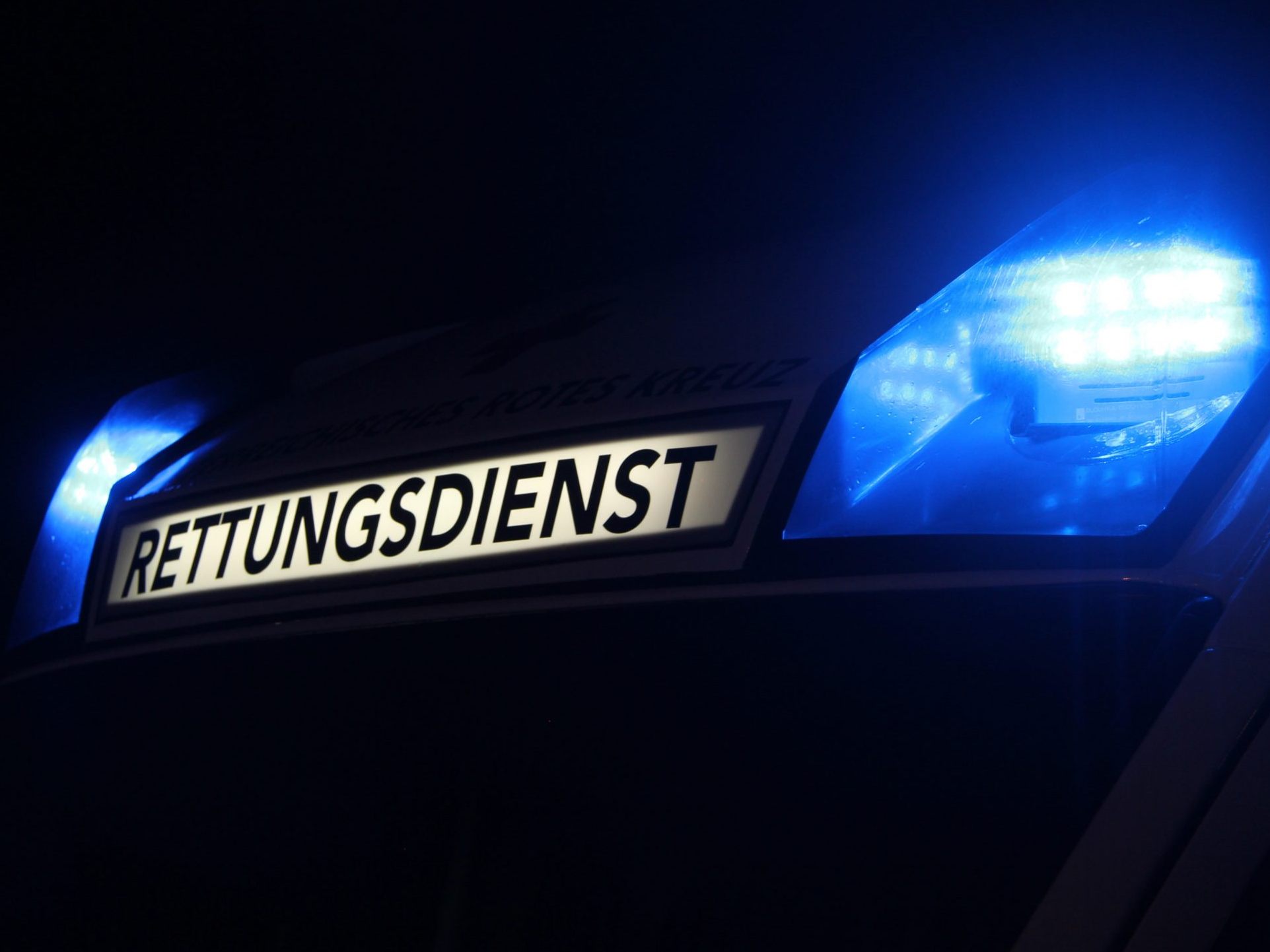 E-Biker stirbt nach Sturz in Silbertal (SYMBOLBILD) E-Biker stirbt nach Sturz in Silbertal (SYMBOLBILD)