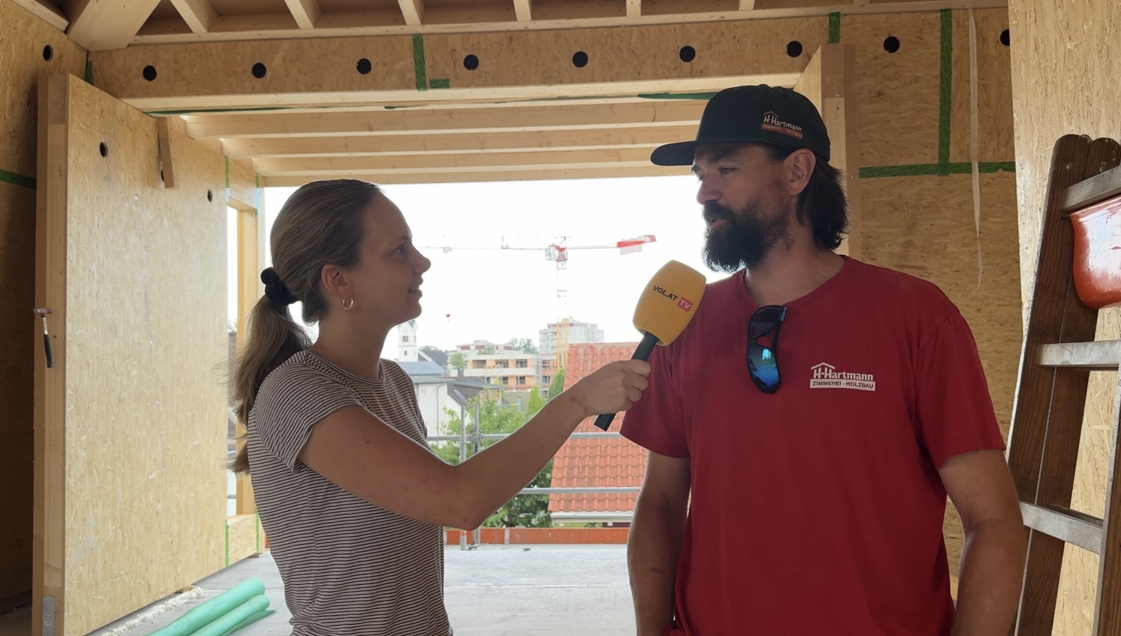 Roland Hartmann im Interview. Roland Hartmann im Interview.