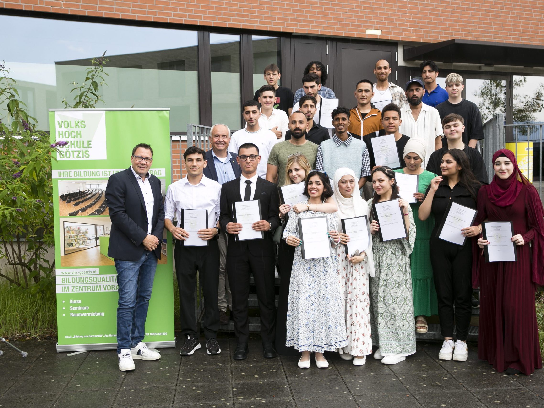 Pflichtschulabschluss - Zeugnisfeier an der Volkshochschule Götzis am 03.07.2025